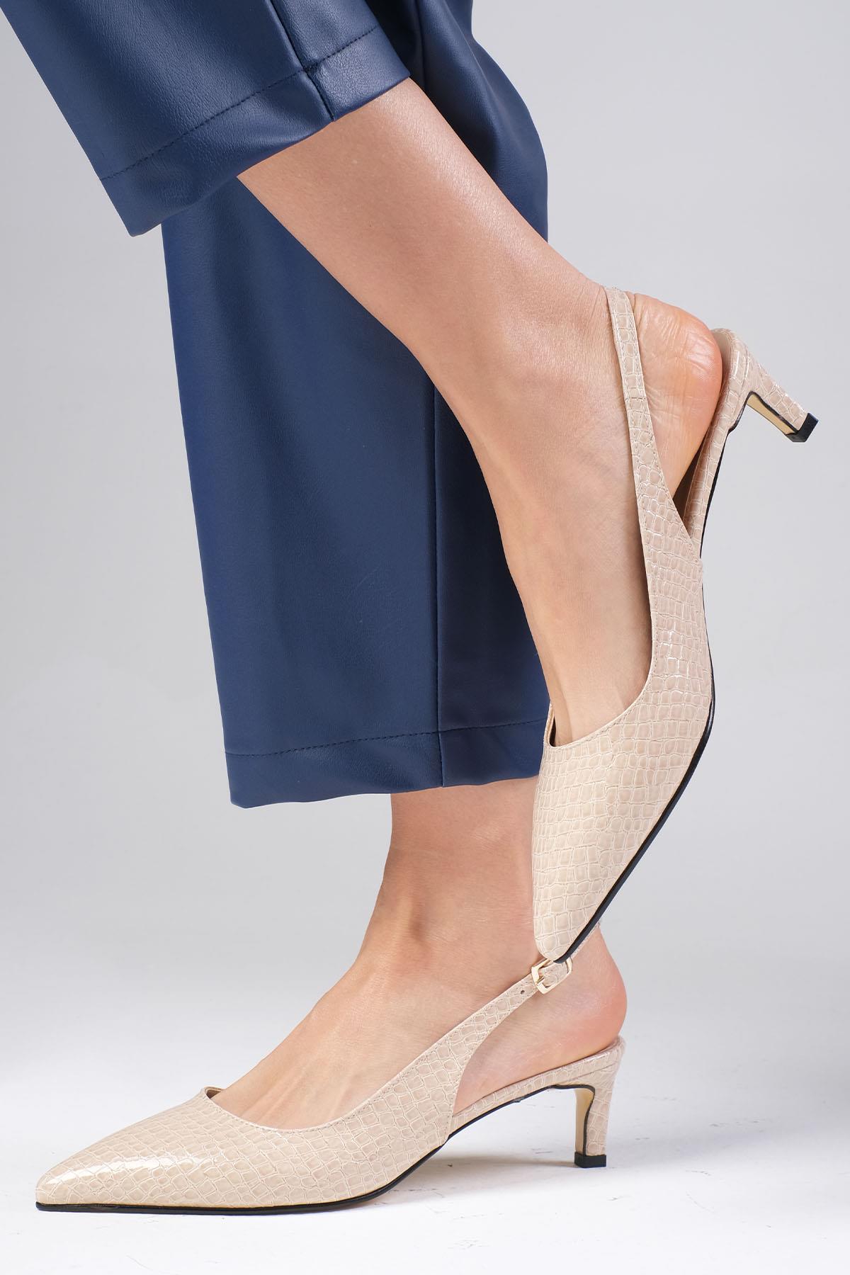 Alisa Bej Renk Topuklu Ayakkabı