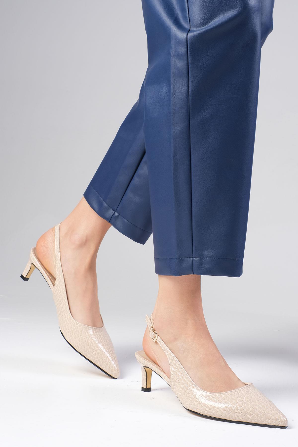 Alisa Bej Renk Topuklu Ayakkabı