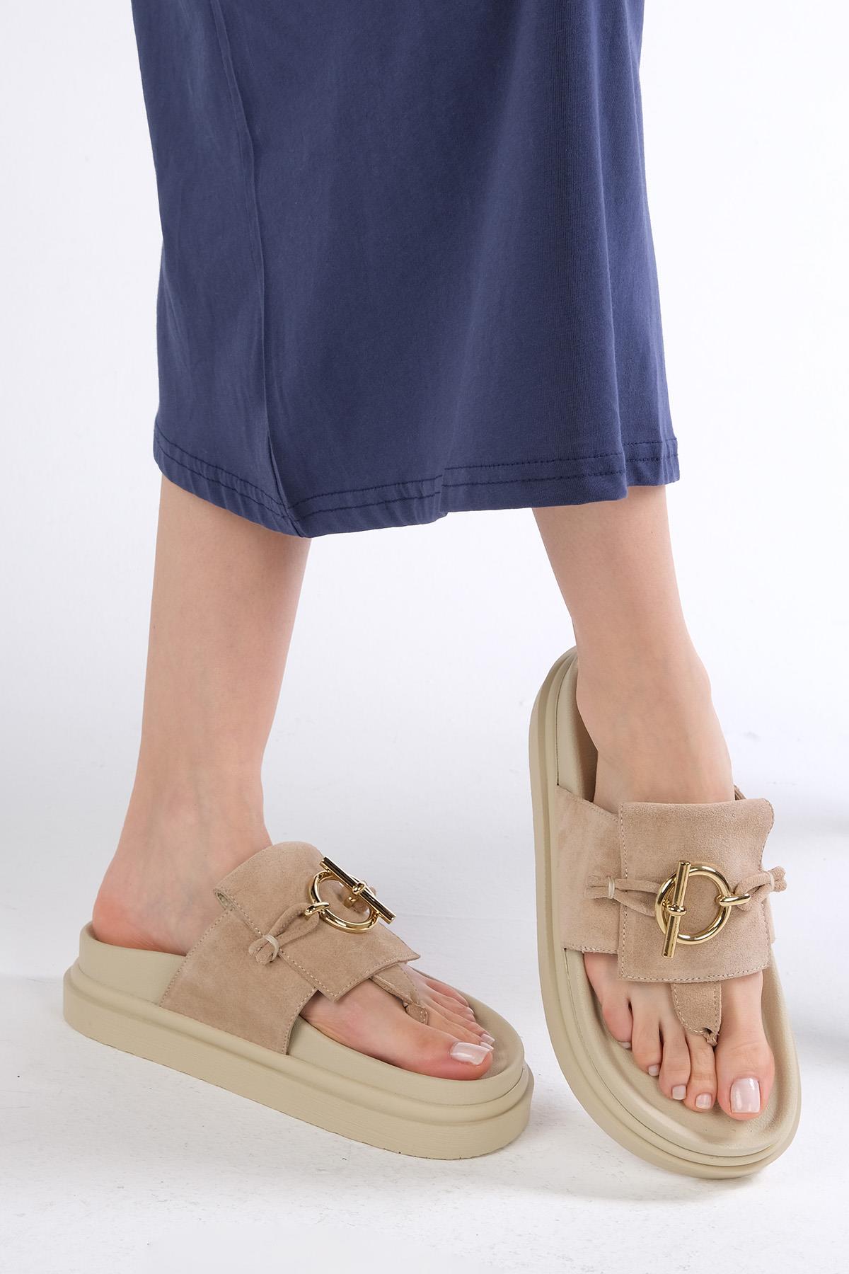 Alison Hakiki Süet Bej Renk Parmak Arası Terlik