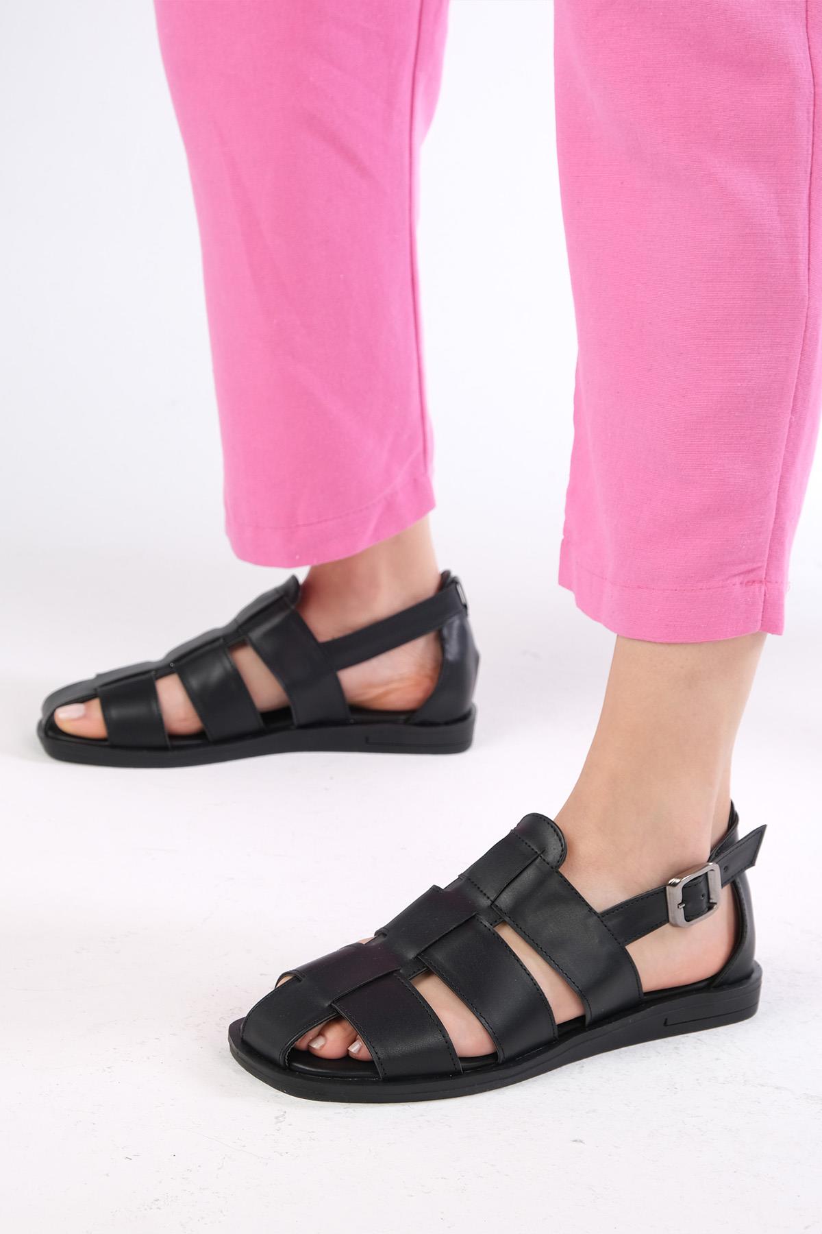Allison Siyah Renk Düz Sandalet