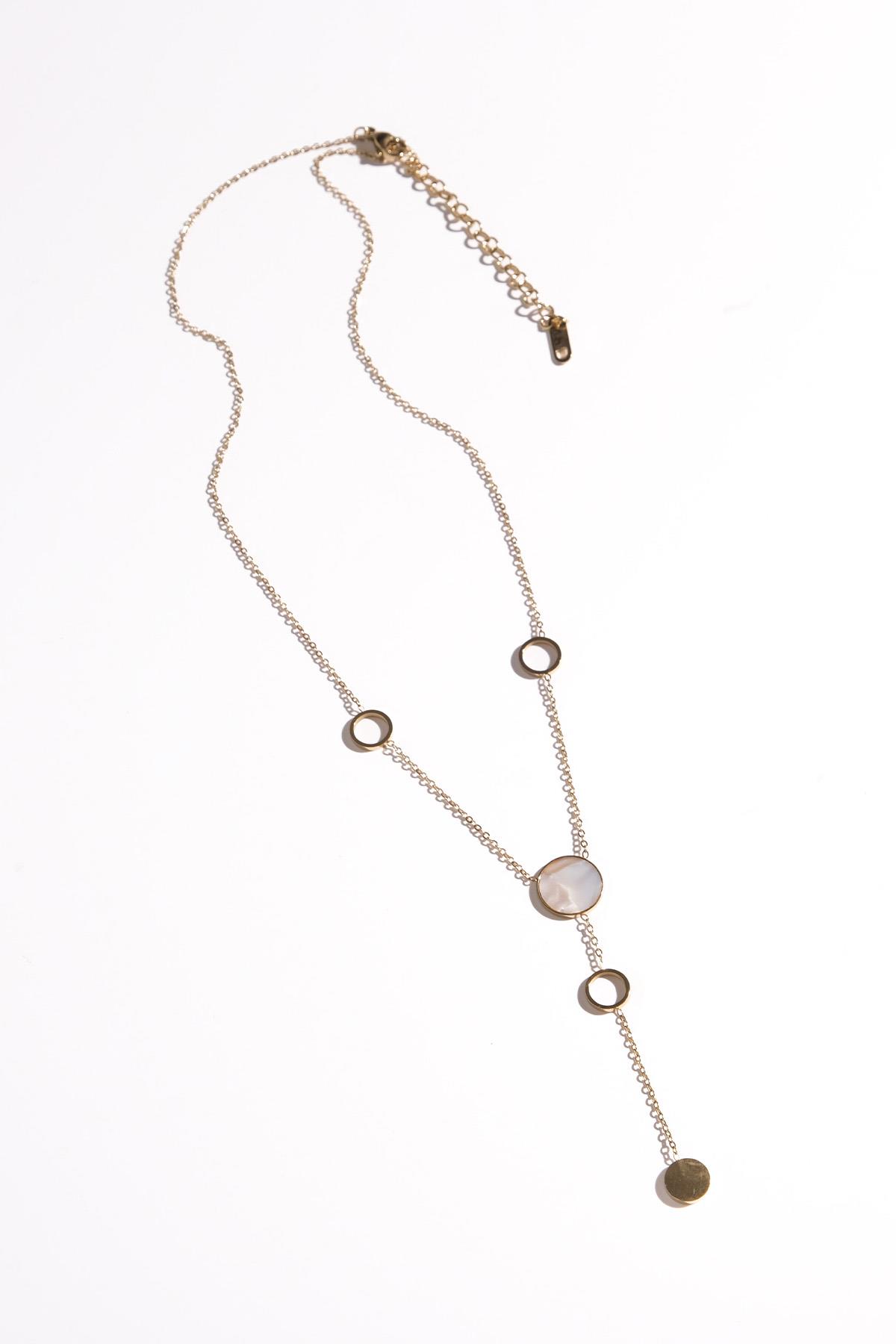 Altın Renk Halka Detaylı Kolye