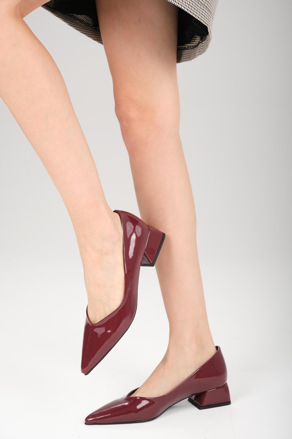 Marie Bordo Renk Rugan Topuklu Ayakkabı