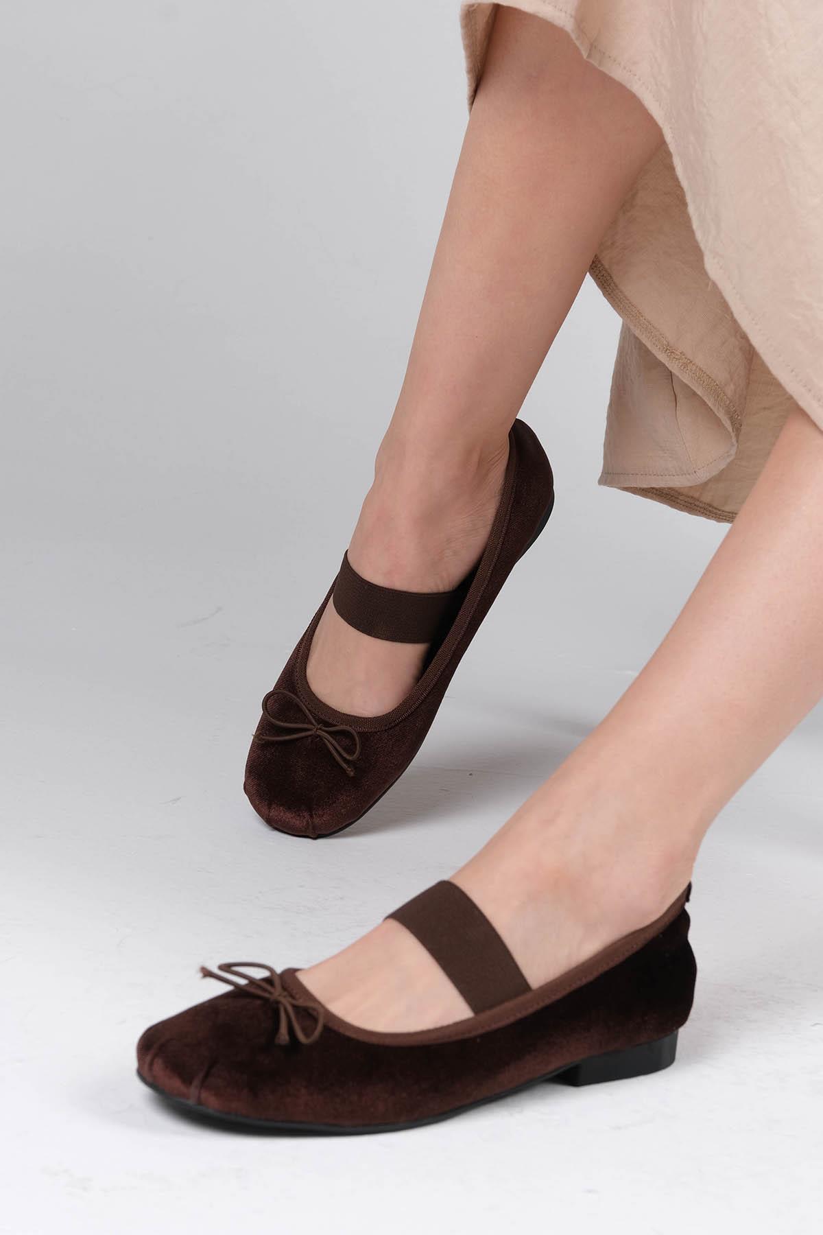 Coleta Kahverengi Bantlı Babet