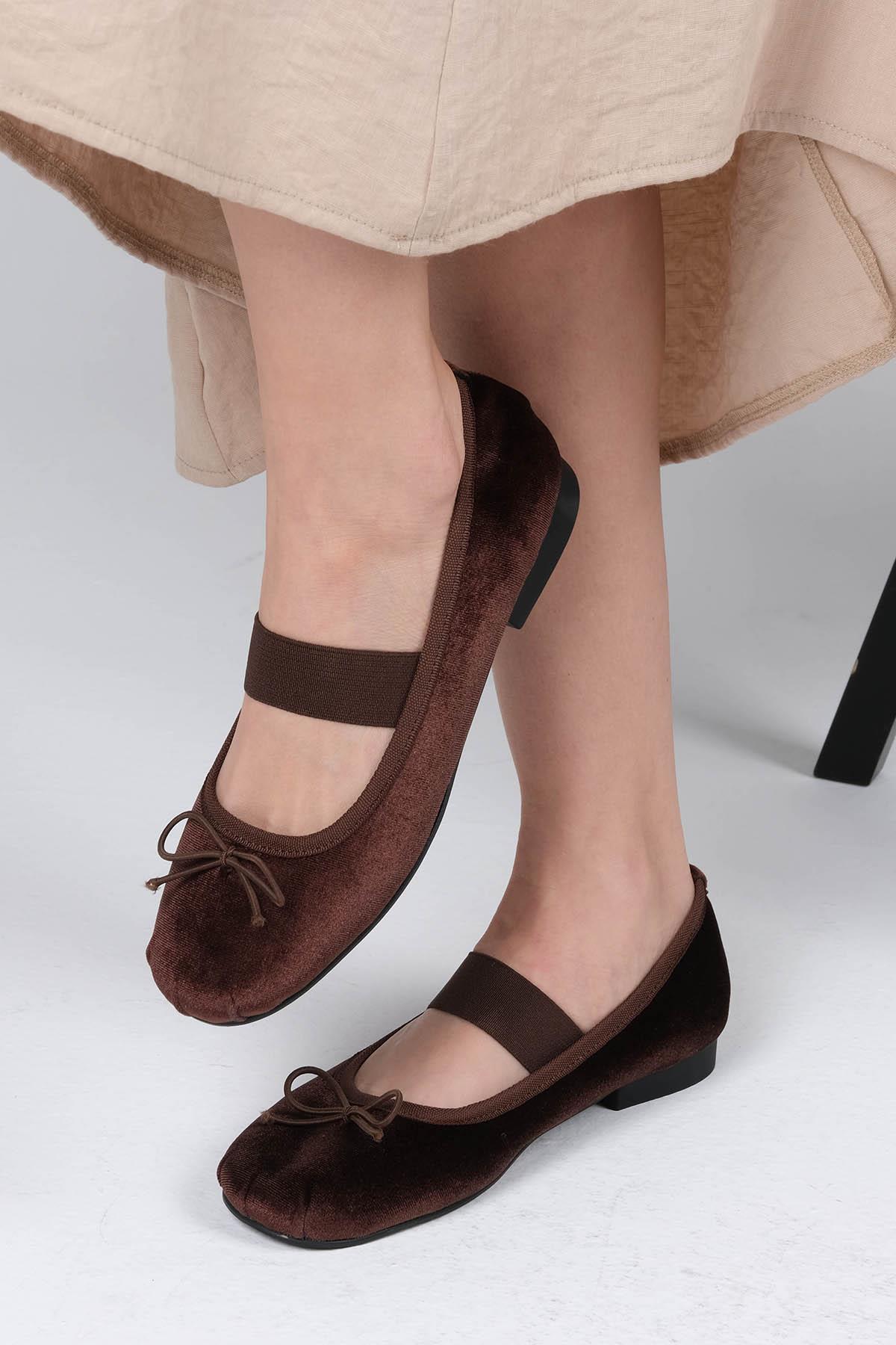 Coleta Kahverengi Bantlı Babet