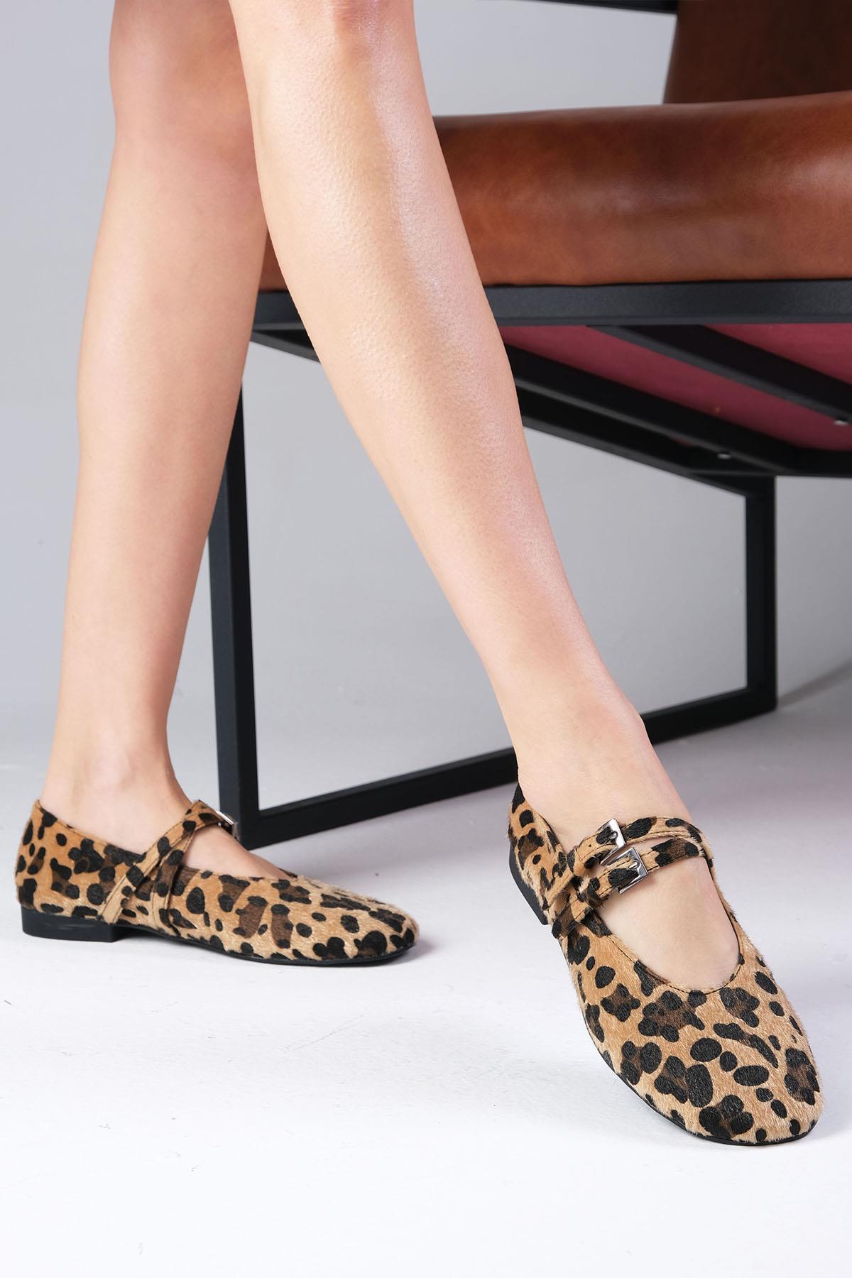 Daria Leopar Desenli Atkılı Babet