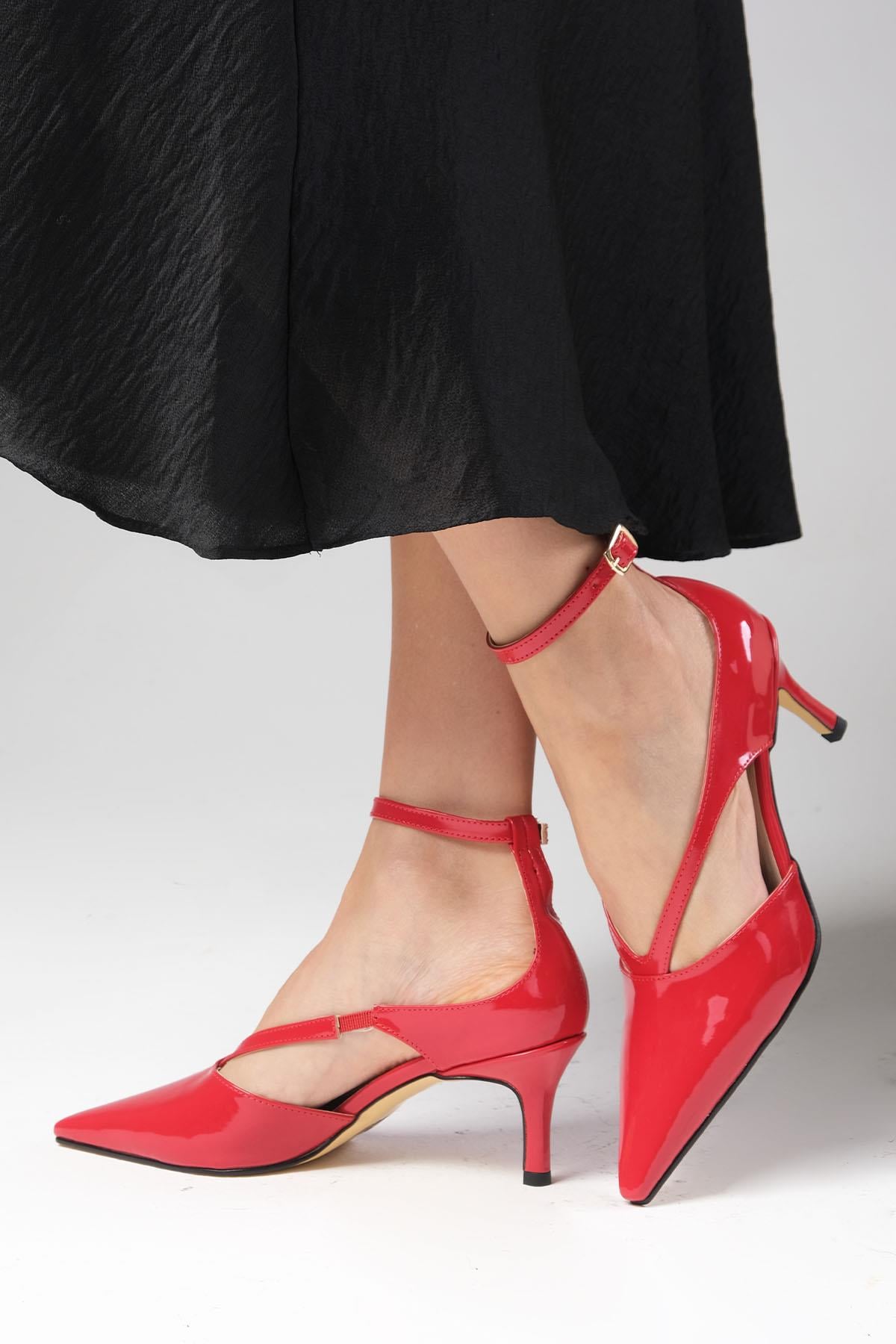 Elsa Kırmızı Renk Topuklu Ayakkabı