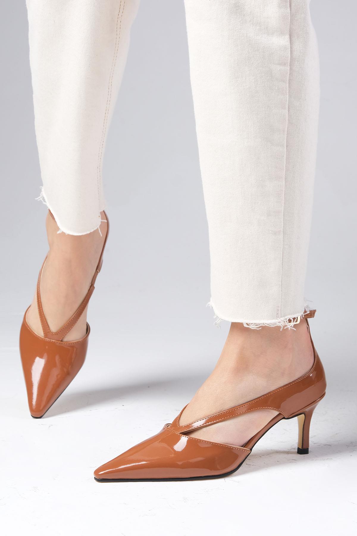 Elsa Taba Renk Topuklu Ayakkabı