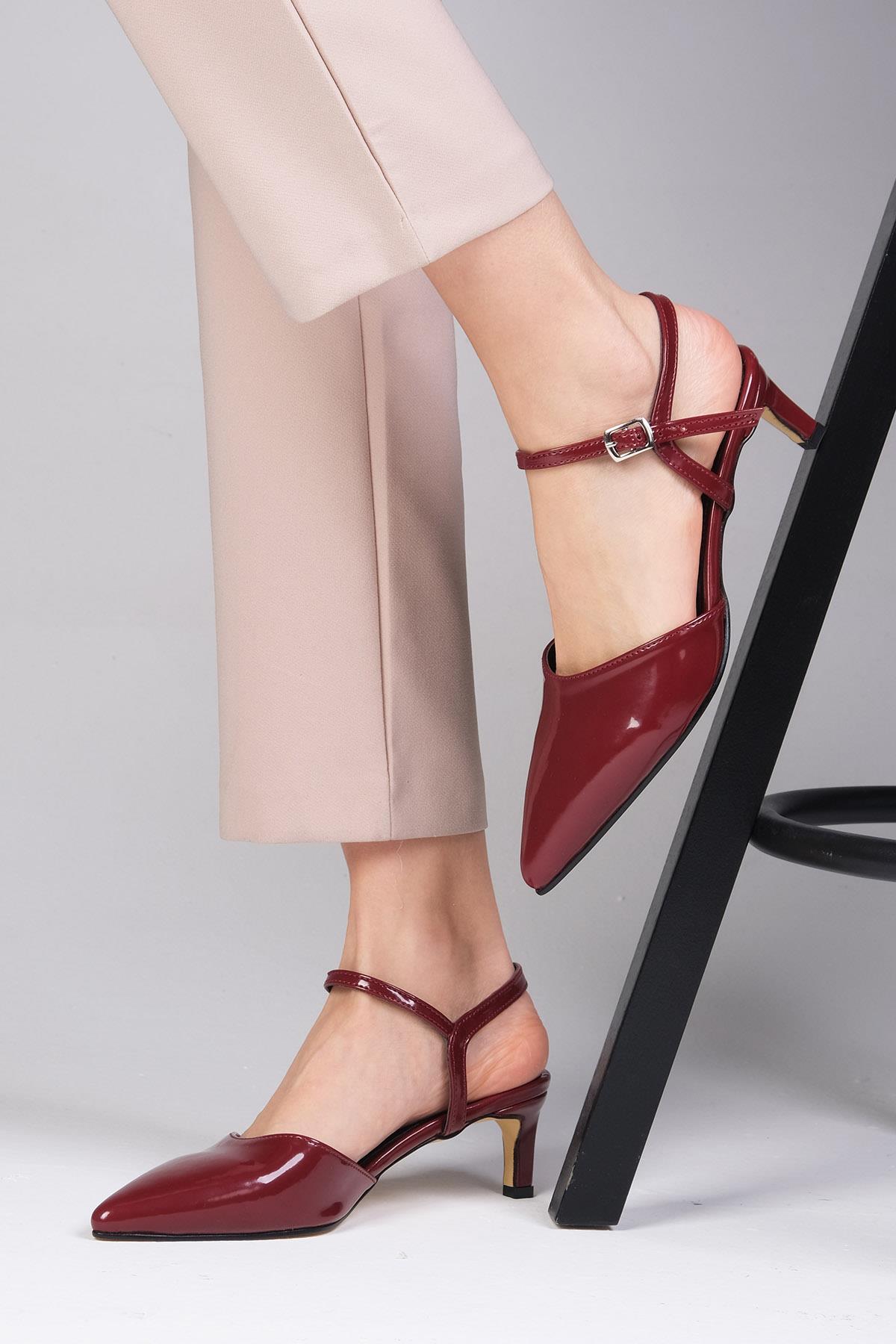 Filippa Bordo Renk Topuklu Ayakkabı