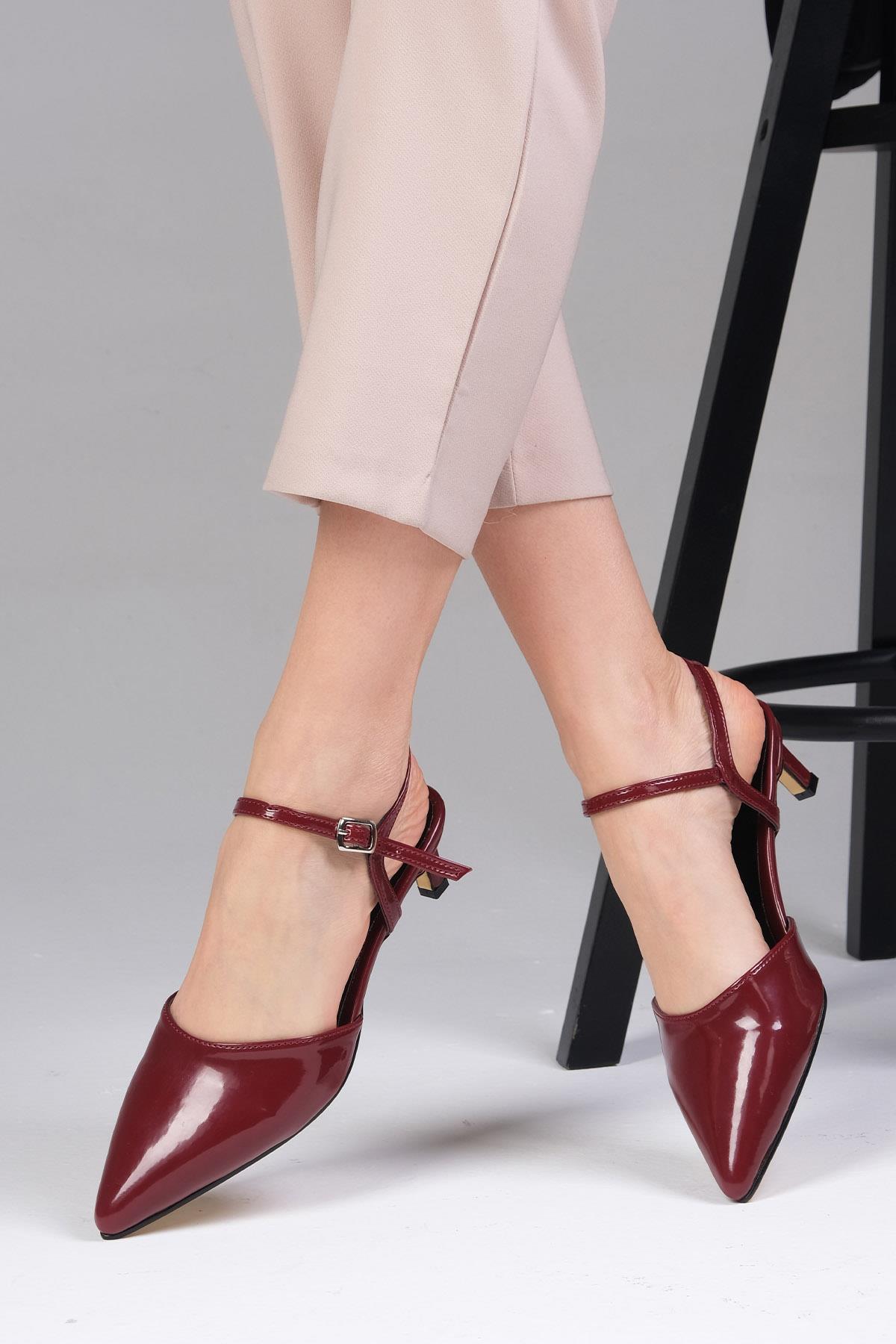 Filippa Bordo Renk Topuklu Ayakkabı