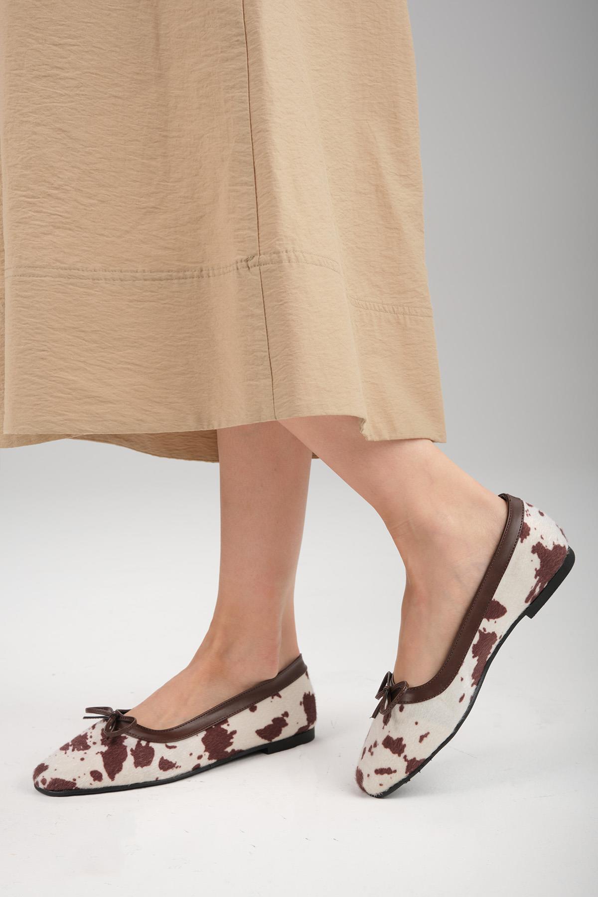 Garcia Hayvan Desenli Kahverengi Babet