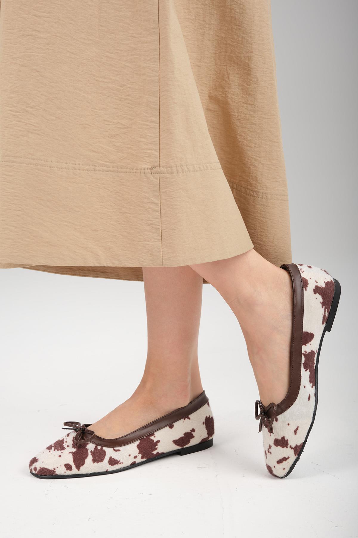 Garcia Hayvan Desenli Kahverengi Babet