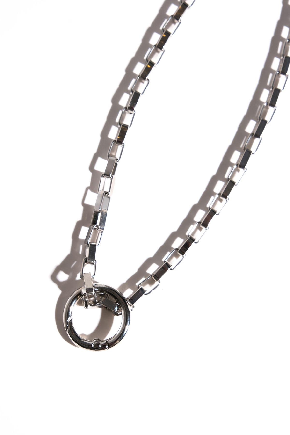 Gümüş Renk Toplu Kolye