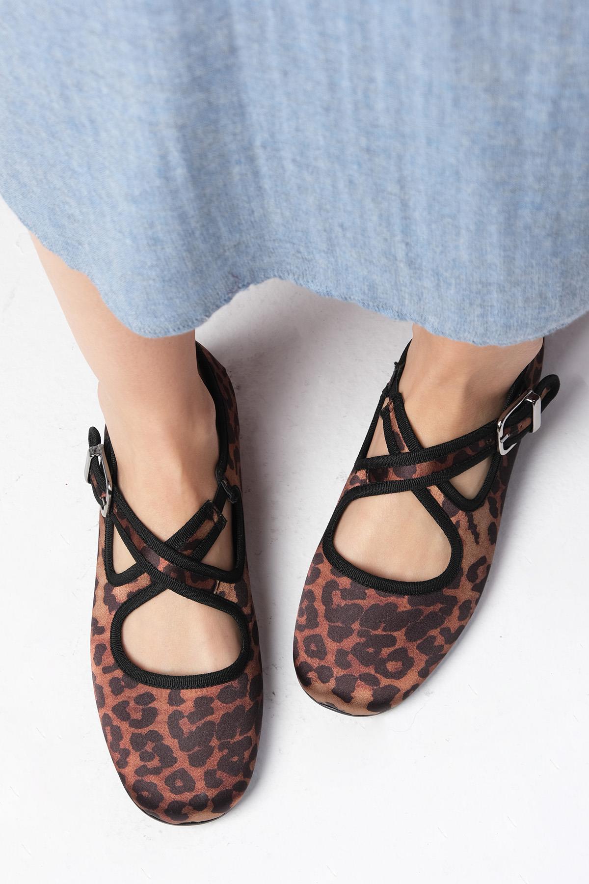 Lurdes Leopar Desenli Çapraz Bantlı Babet