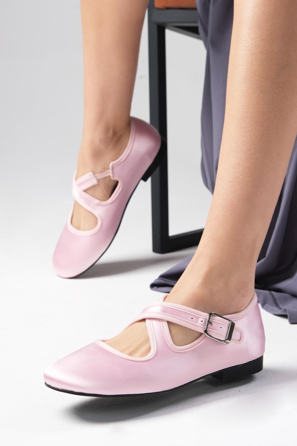 Lurdes Pudra Renk Çapraz Bantlı Babet