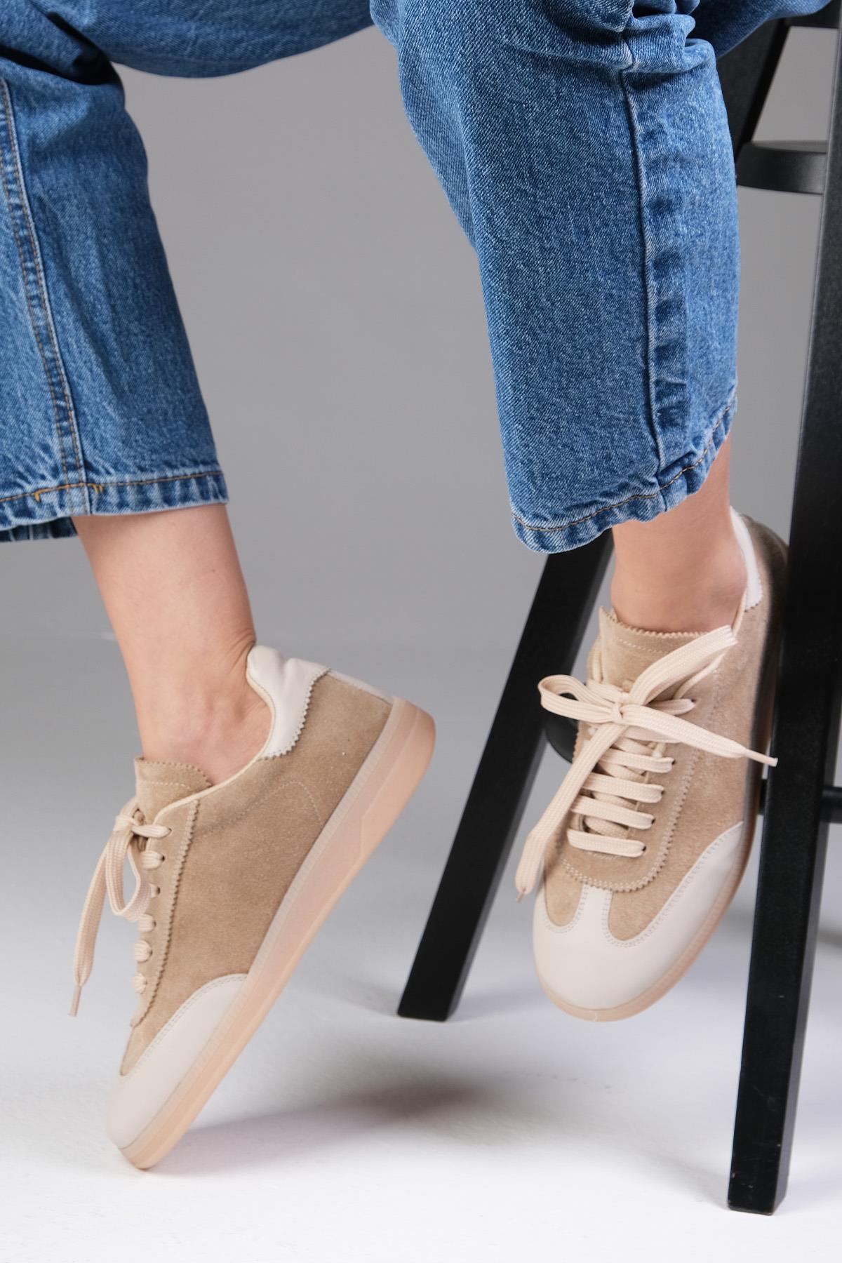 Nikita Hakiki Süet Bej Renk Spor Ayakkabı