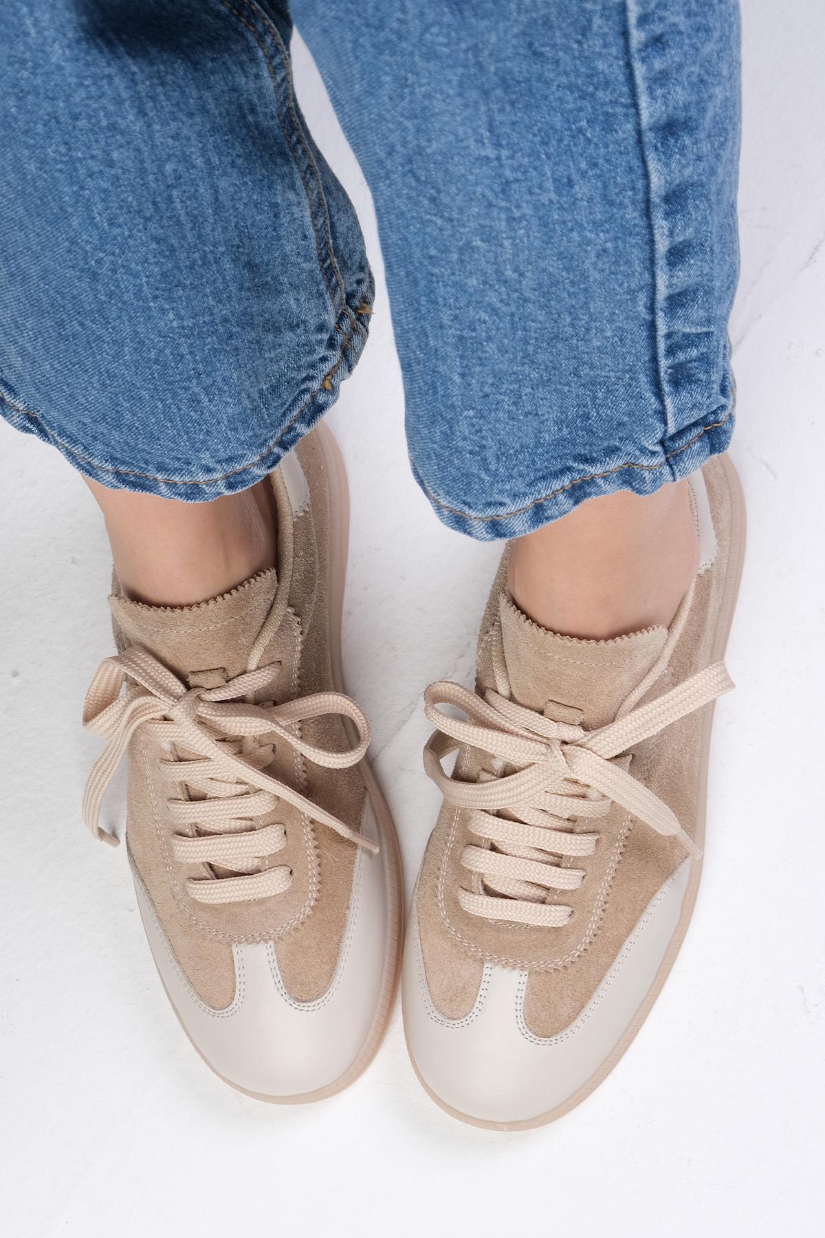 Nikita Hakiki Süet Bej Renk Spor Ayakkabı