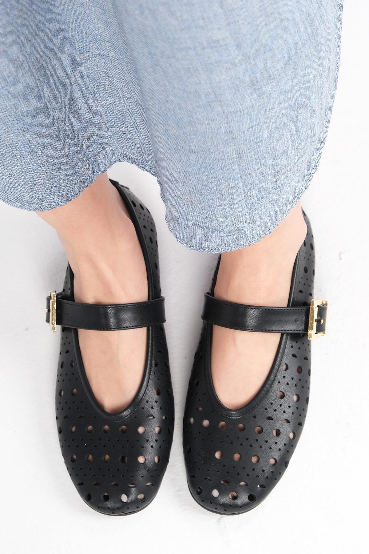 Norita Siyah Renk Lazerli Babet