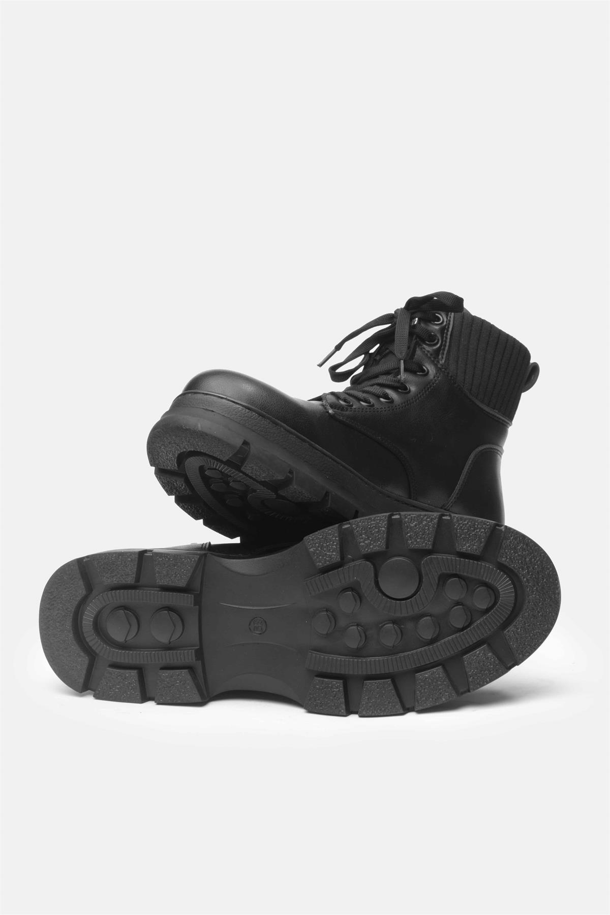 Frieda Siyah Renk Postal Bot