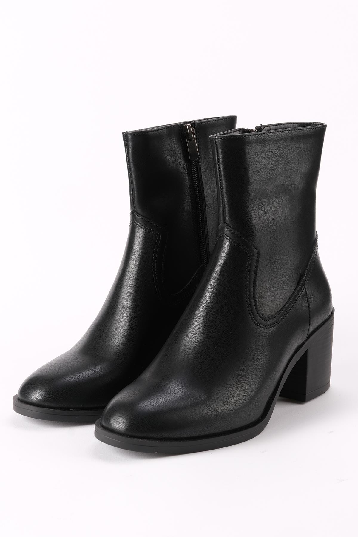 Amory Siyah Renk Kalın Topuklu Bot