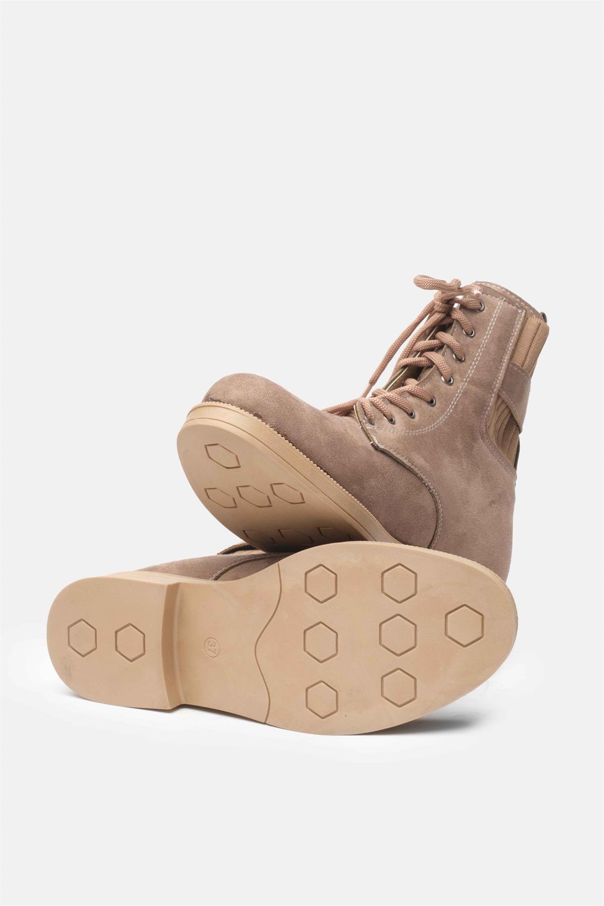 Lyssa Vizon Renk Oxford Bot