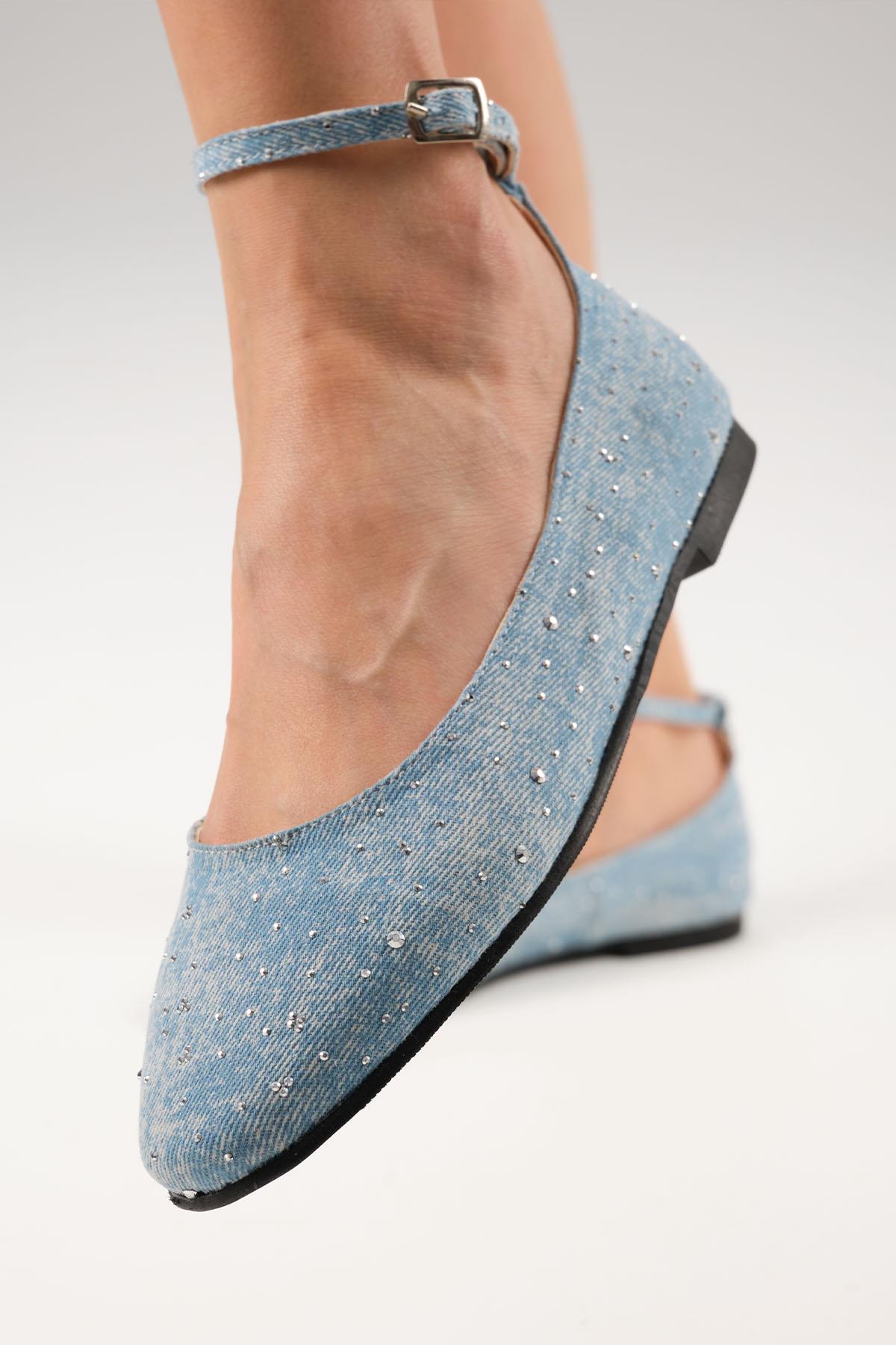 Wilma Mavi Renk Taşlı Denim Babet