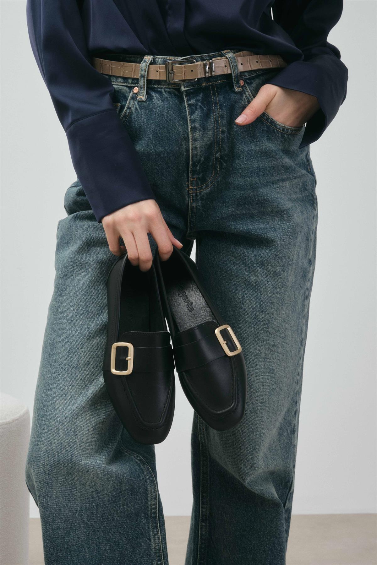 Martina Hakiki Deri Siyah Renk Loafer