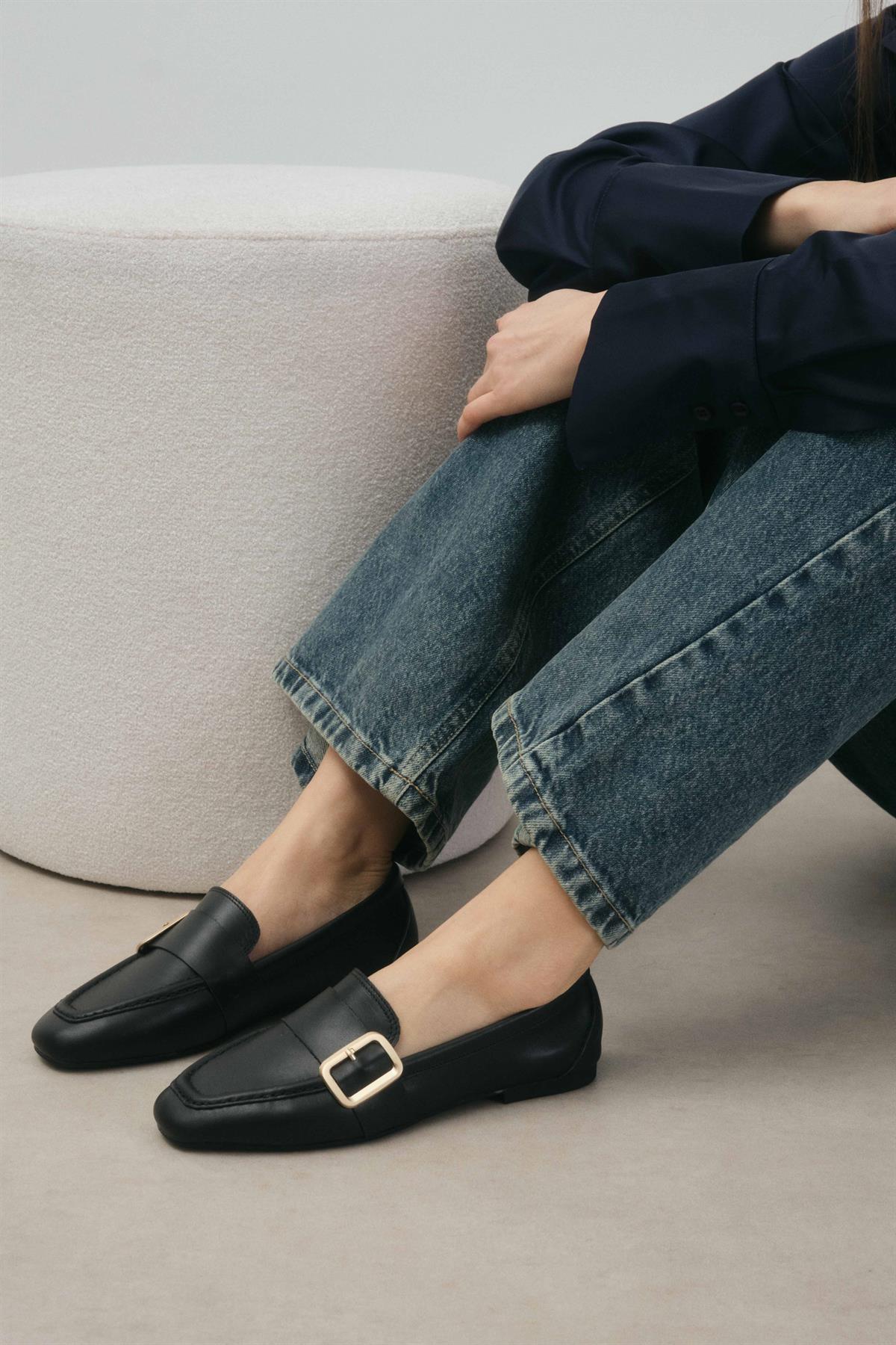 Martina Hakiki Deri Siyah Renk Loafer