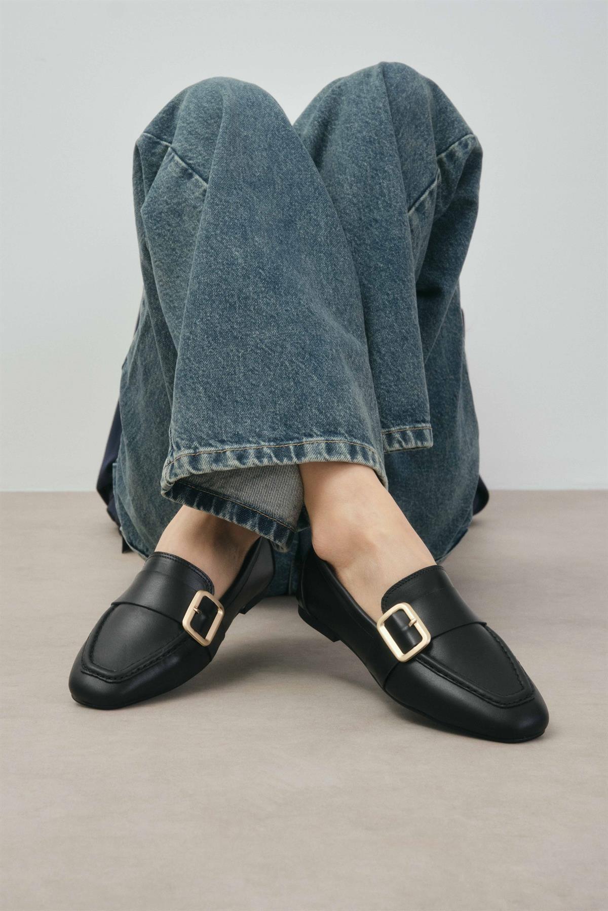 Martina Hakiki Deri Siyah Renk Loafer