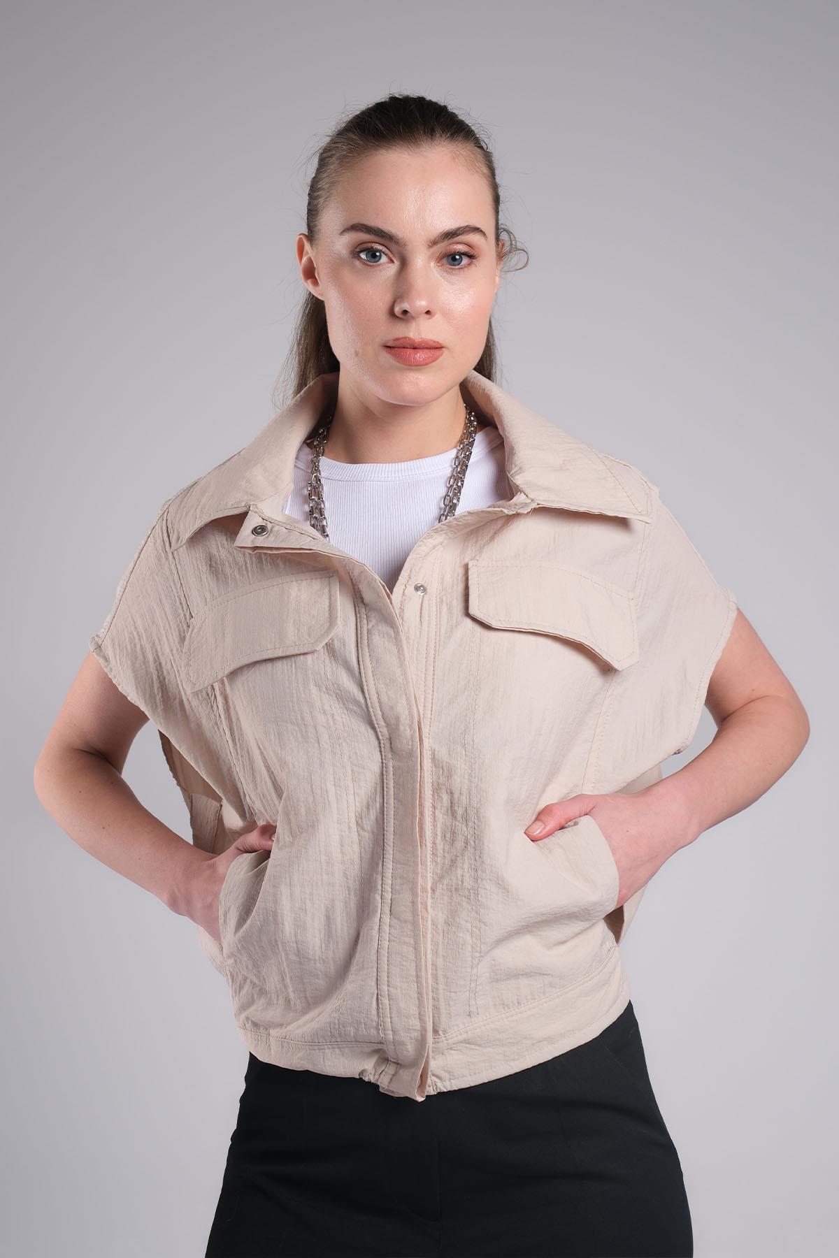 MIOROPA Bej Renk Cep Detaylı Kumaş Paraşüt Yelek