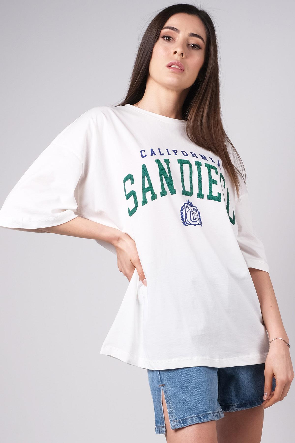 MIOROPA Ekru Renk Oversize Yeşil Baskılı Tişört