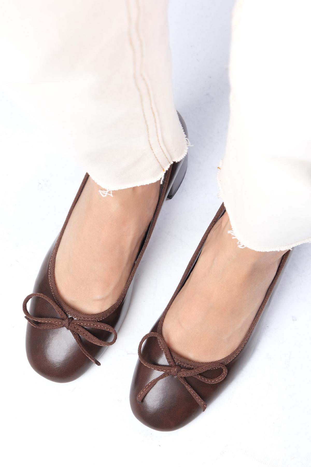 Monique Kahverengi Topuklu Ayakkabı