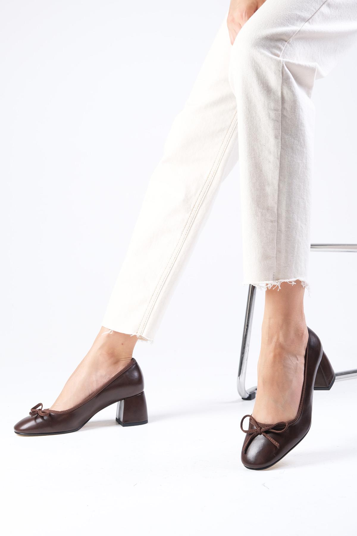 Monique Kahverengi Topuklu Ayakkabı