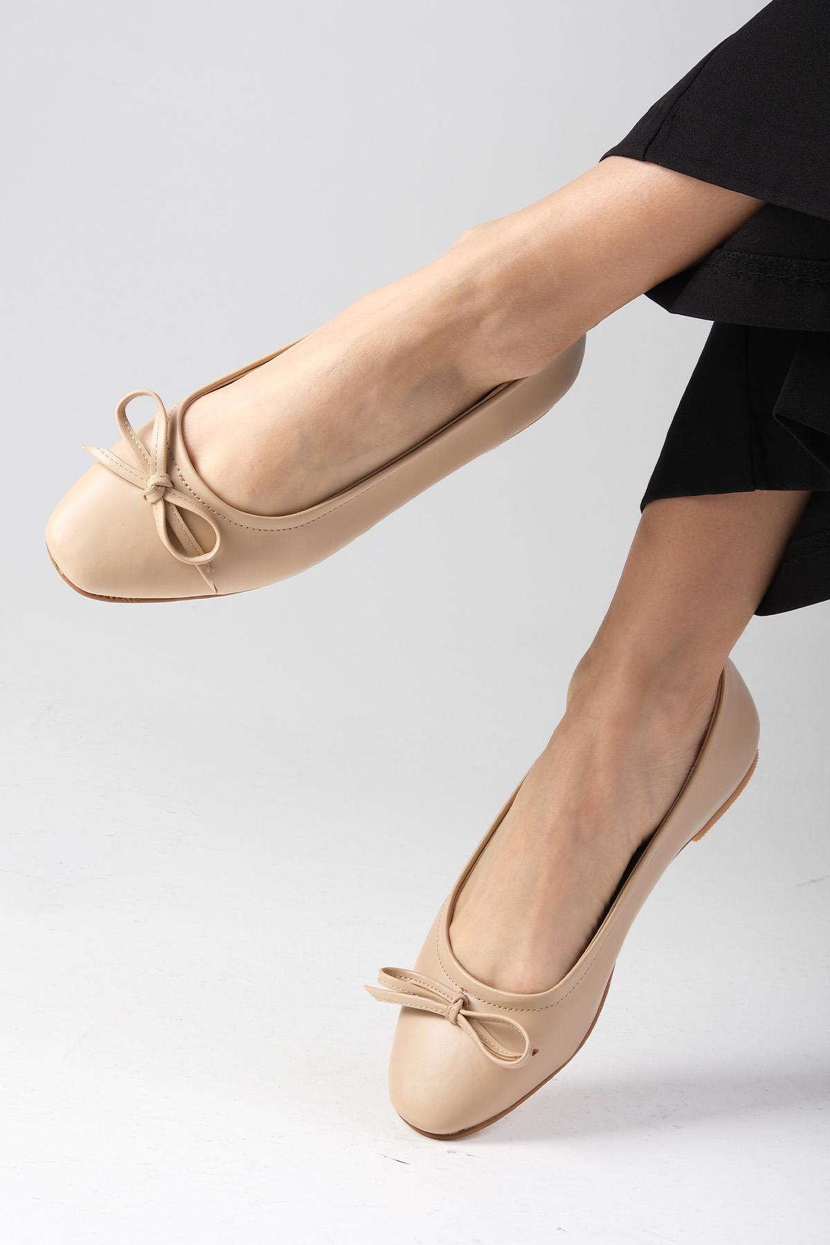 Nelly Ten Rengi Fiyonk Aksesuarlı  Babet