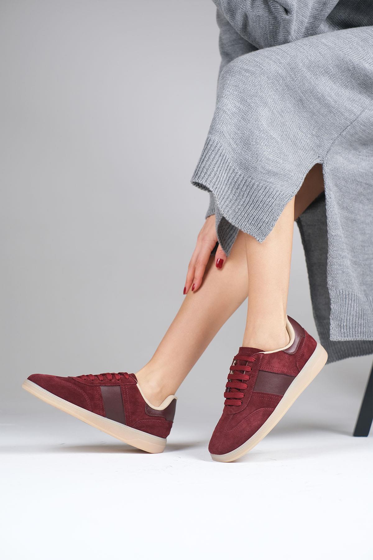 Nicole Hakiki Süet Bordo Renk Spor Ayakkabı