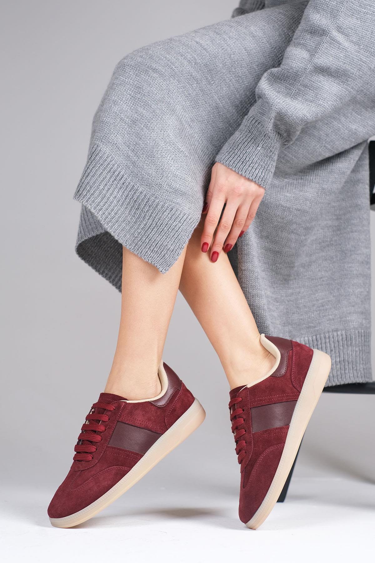 Nicole Hakiki Süet Bordo Renk Spor Ayakkabı