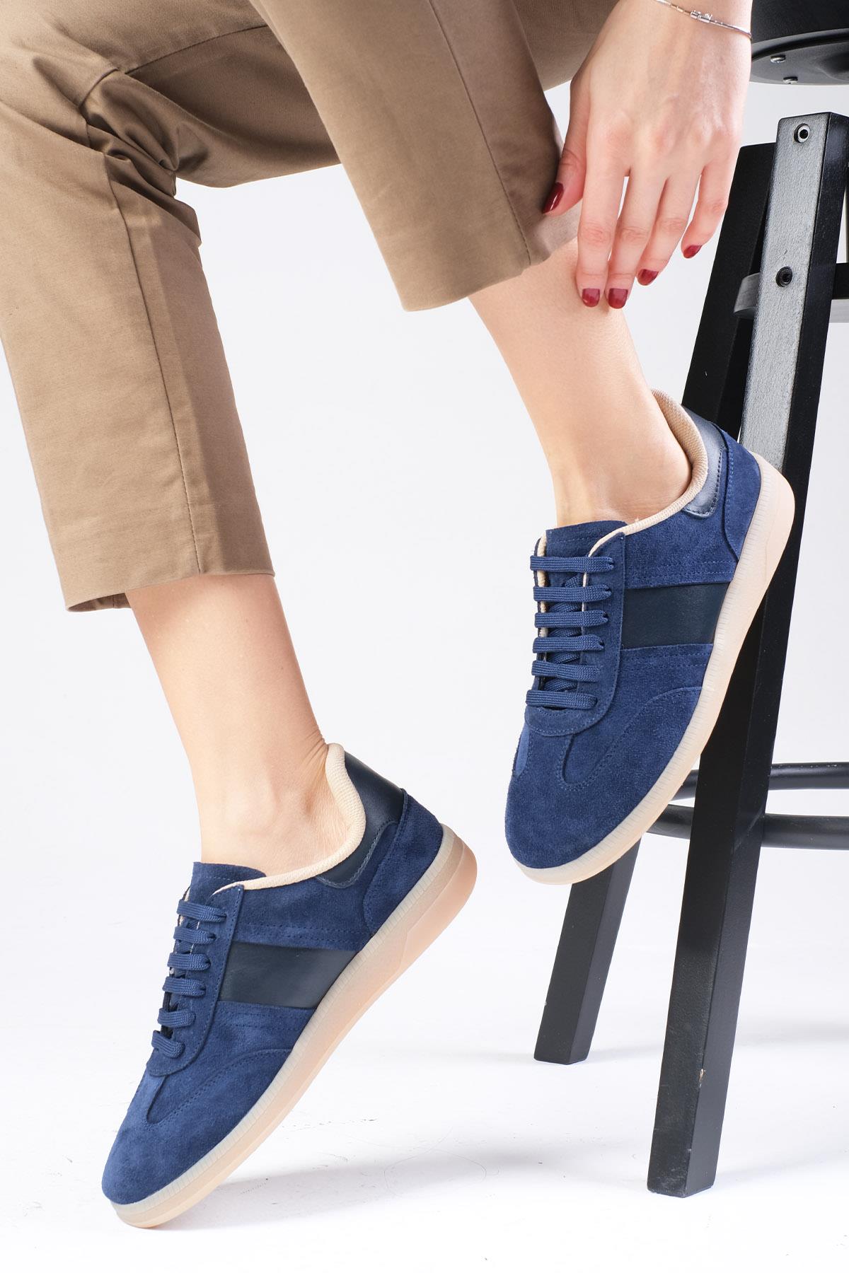 Nicole Hakiki Süet Lacivert Renk Spor Ayakkabı