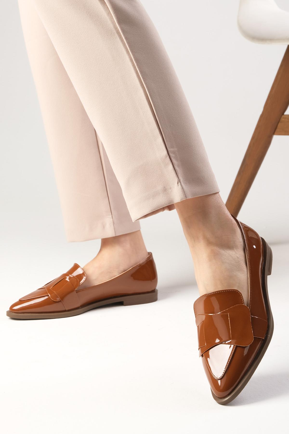 Nora Taba Renk Rugan Loafer Ayakkabı