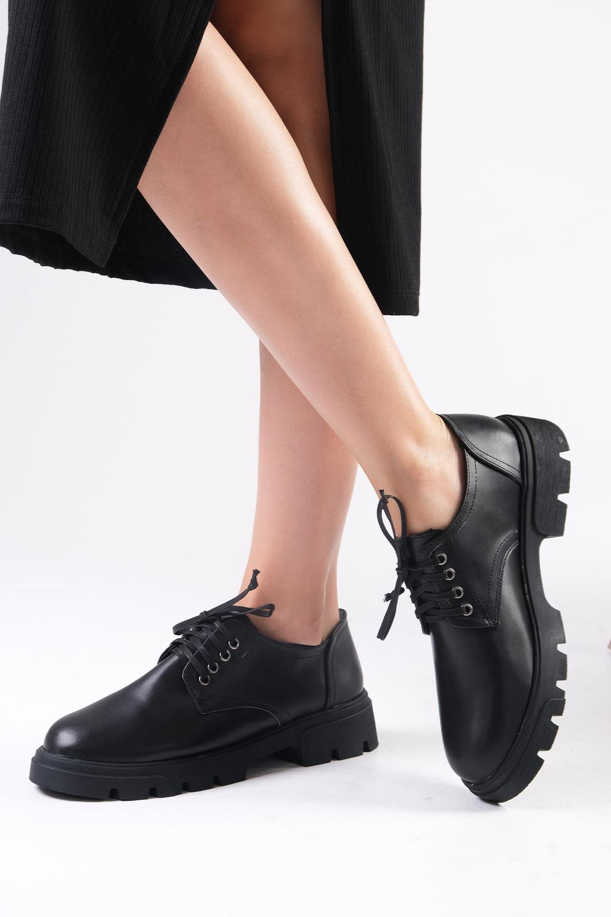 Olivia Siyah Renk Kalın Tabanlı Oxford Ayakkabı