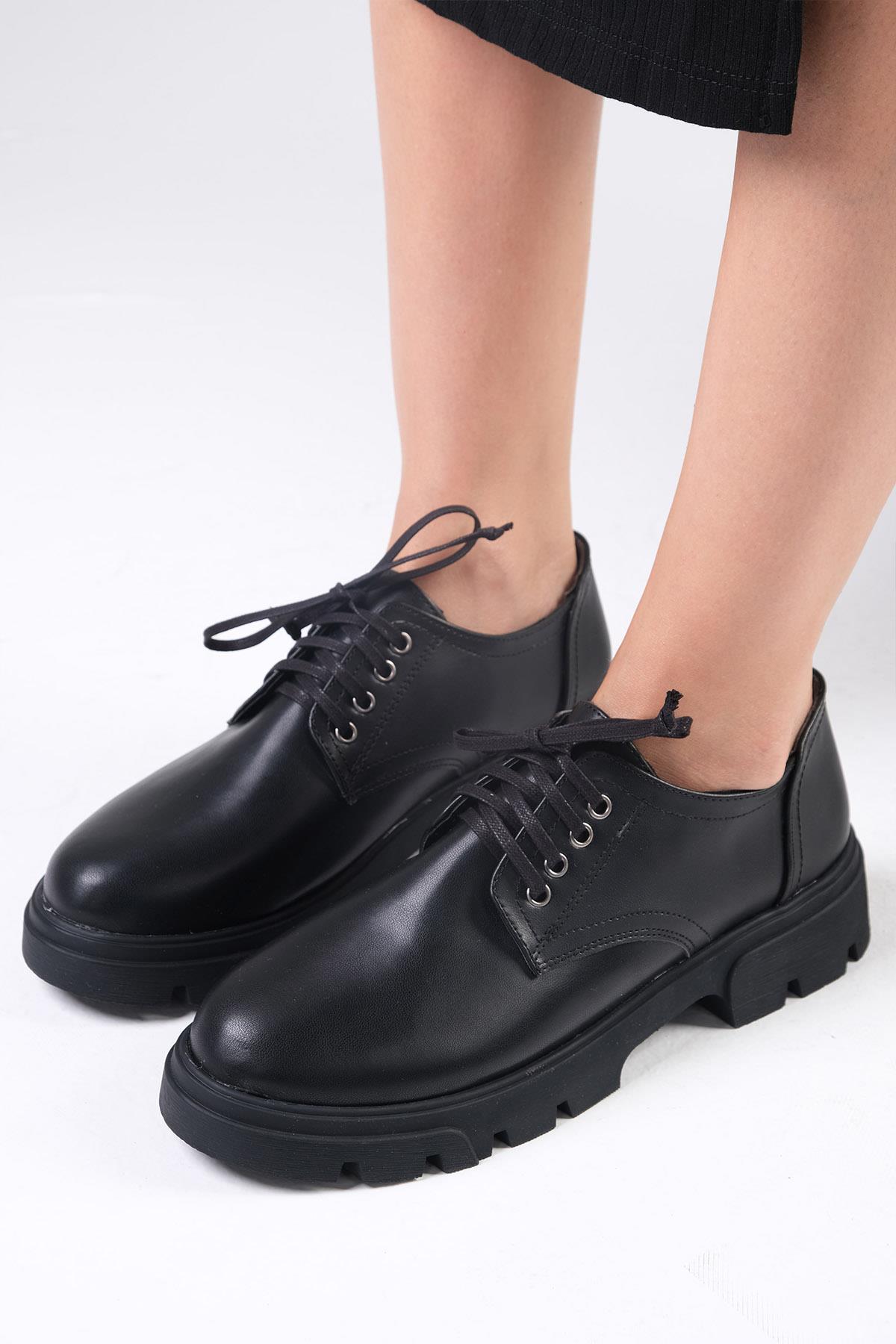 Olivia Siyah Renk Kalın Tabanlı Oxford Ayakkabı
