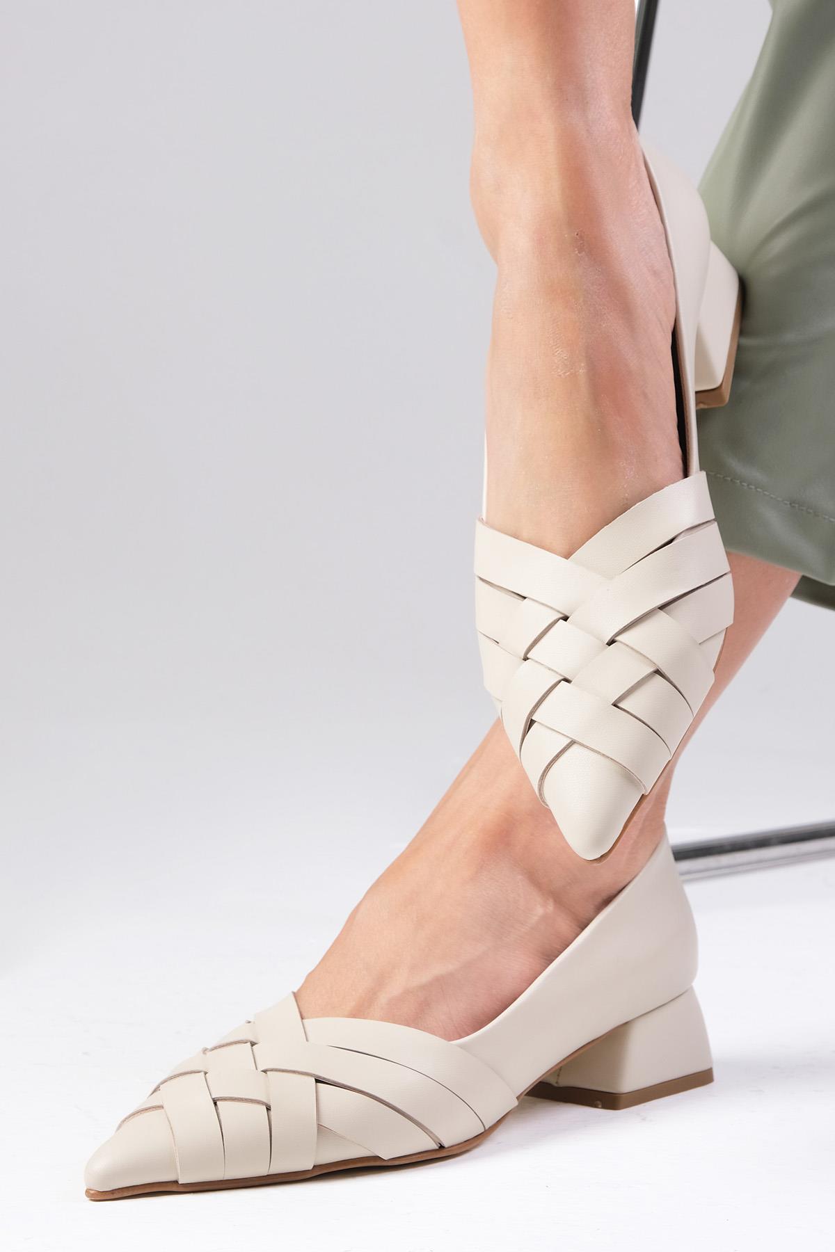 Peyton Bej Renk Kısa Topuklu Ayakkabı