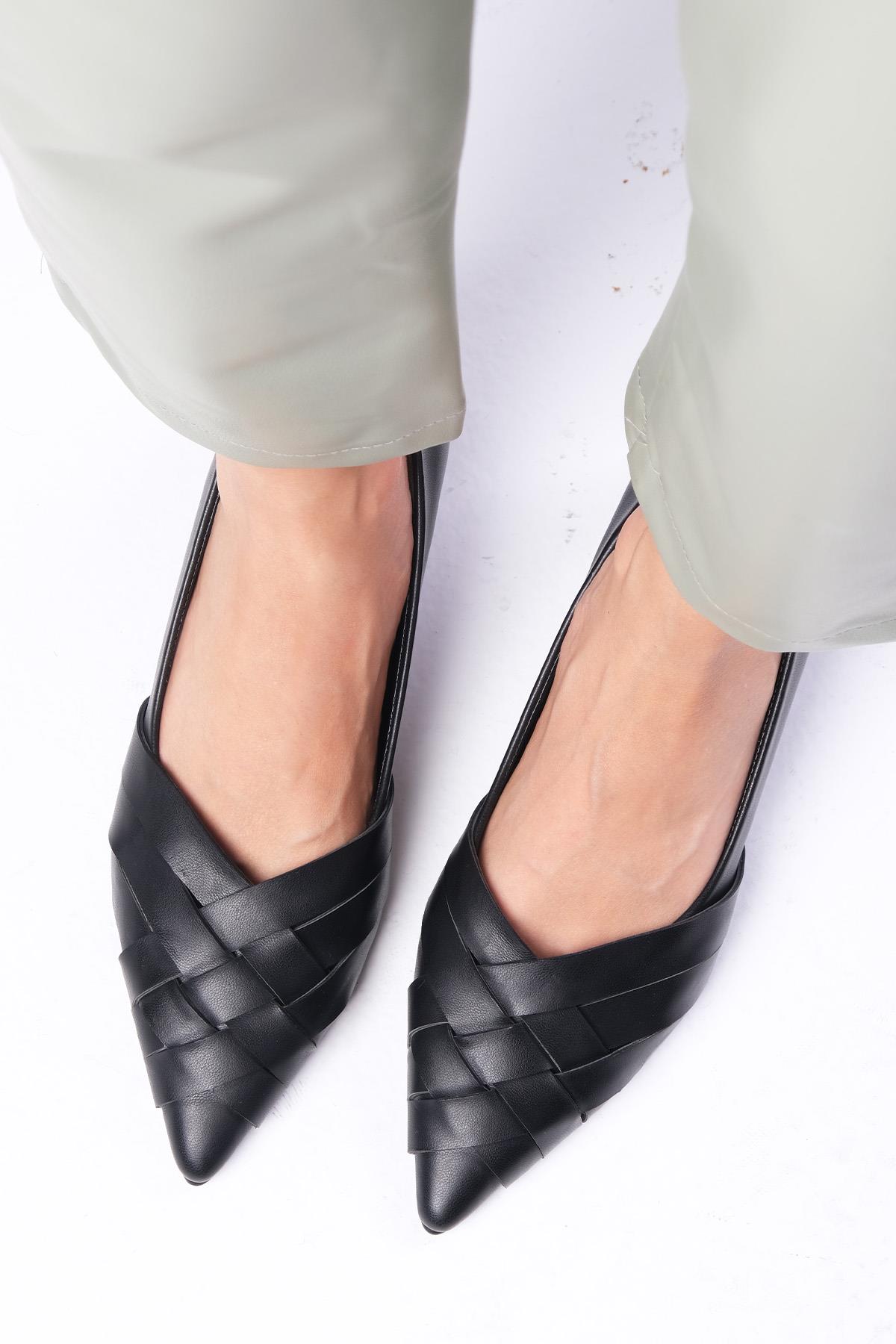 Peyton Siyah Renk Kısa Topuklu Ayakkabı