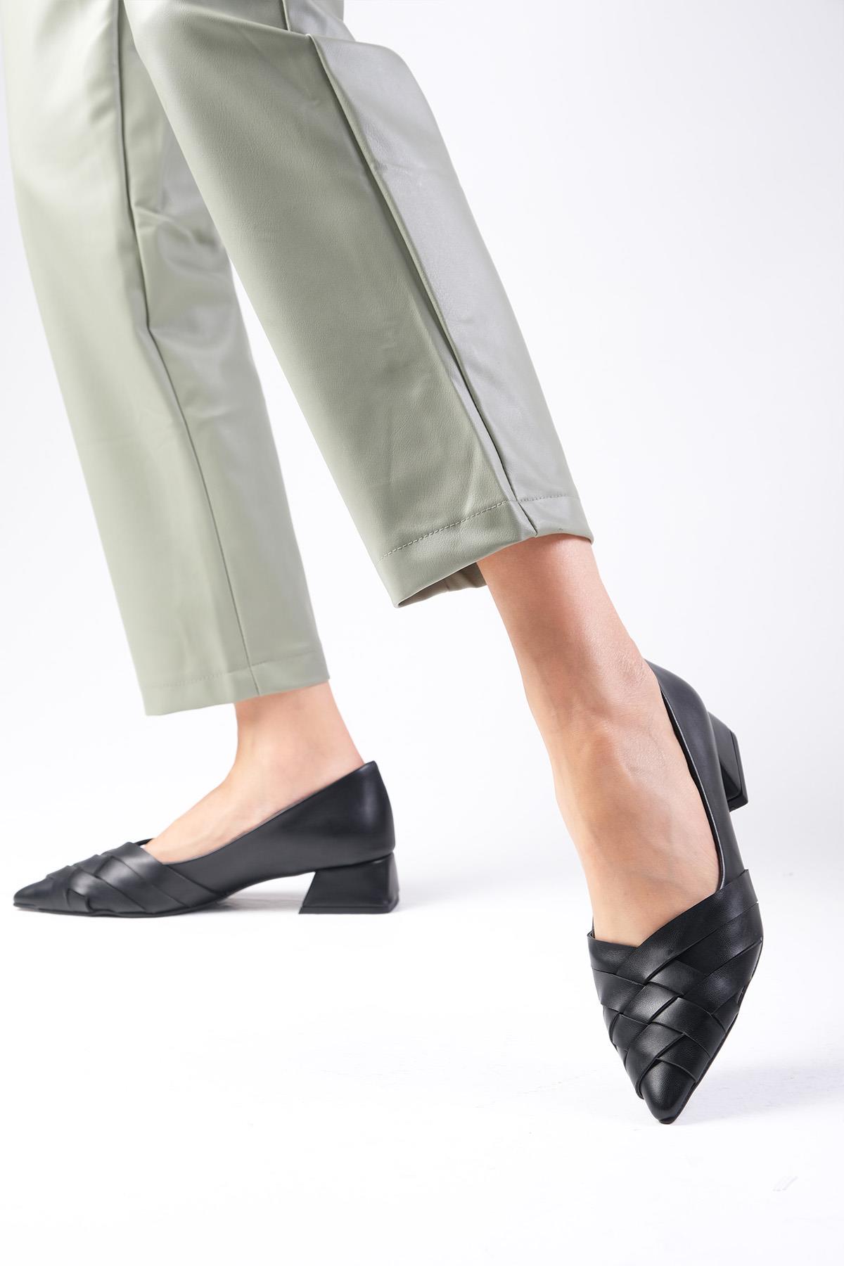 Peyton Siyah Renk Kısa Topuklu Ayakkabı