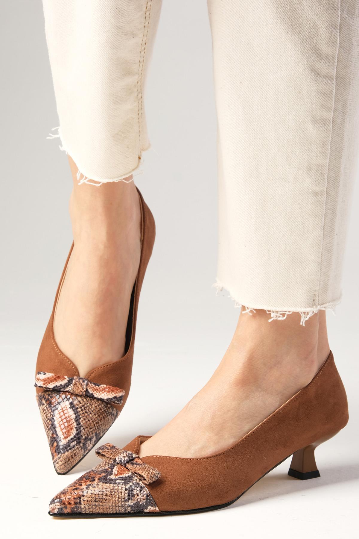 Pia Taba Renk Kısa Topuklu Ayakkabı