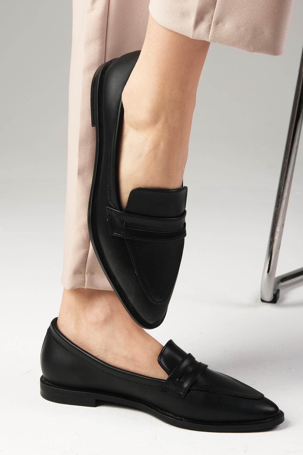 River Siyah Renk Loafer Ayakkabı