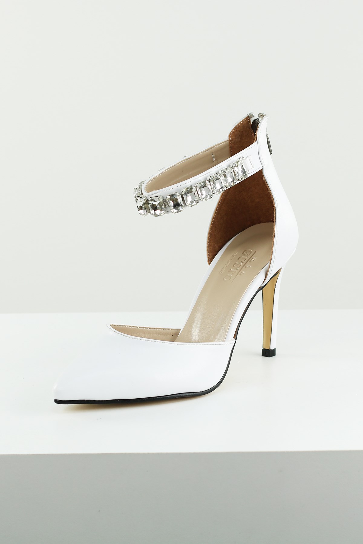 Rosalie Beyaz Renk Taşlı Topuklu Ayakkabı