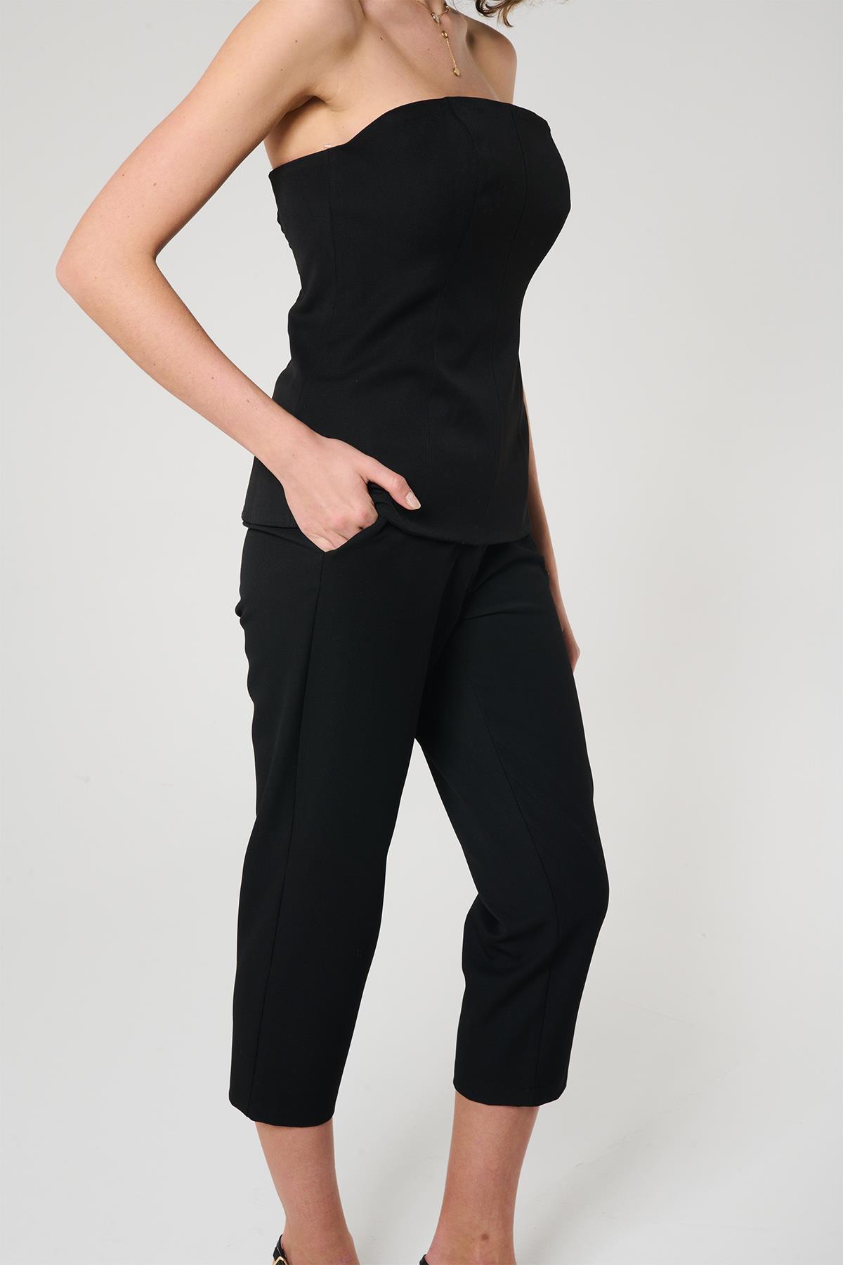 Siyah Renk Straplez Bluz