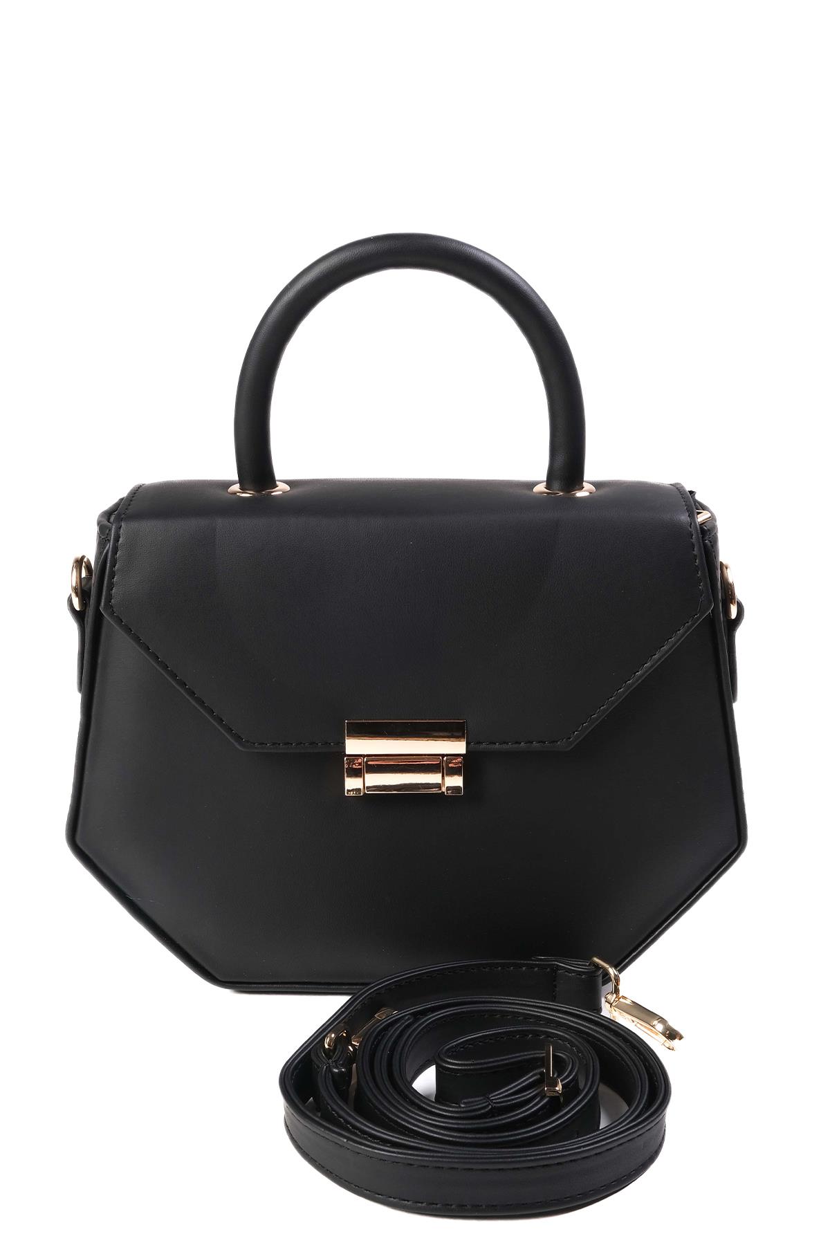 Siyah Renk Kilit Aksesuarlı Kutu Çanta