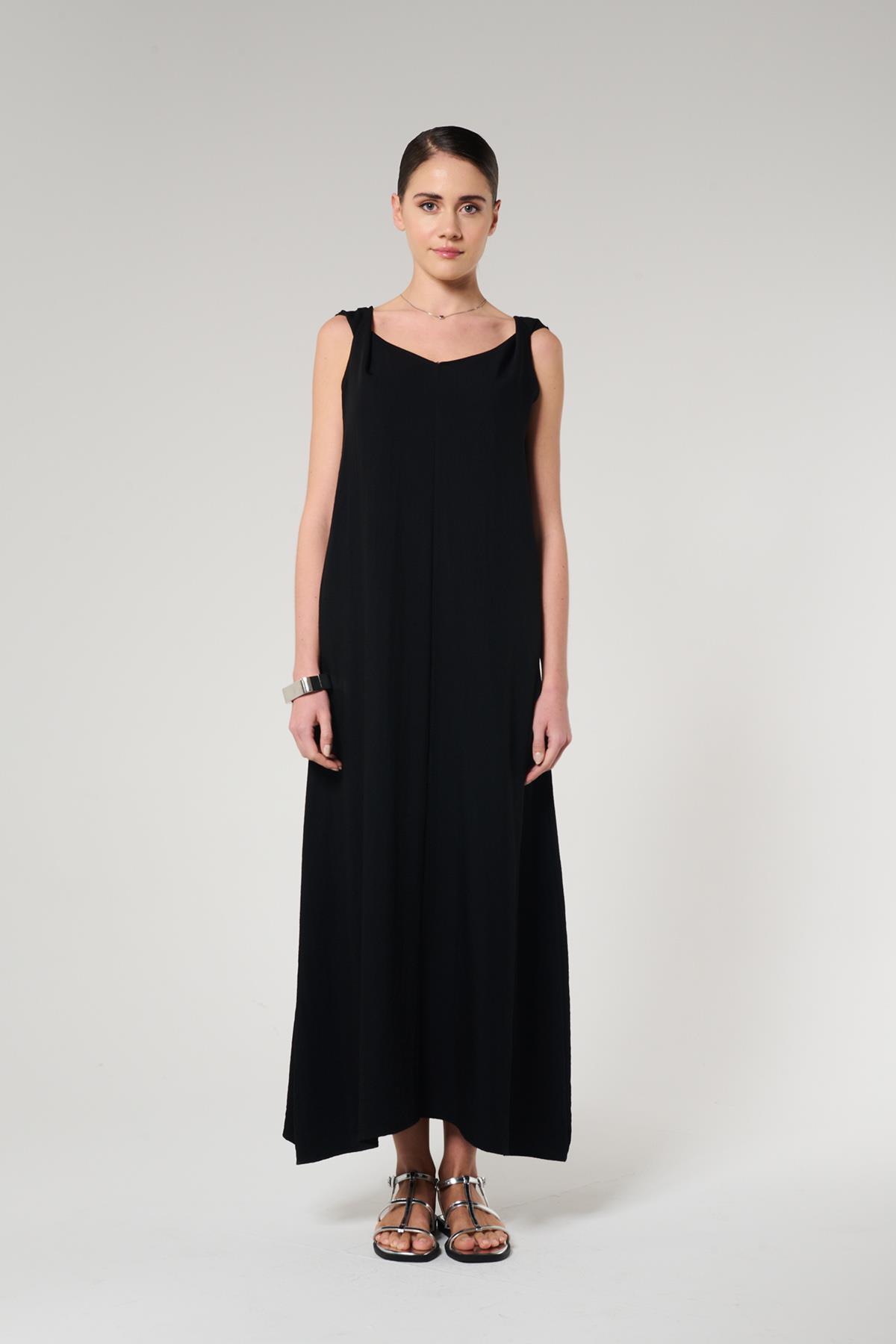 Burgu Askılı Siyah Renk Elbise