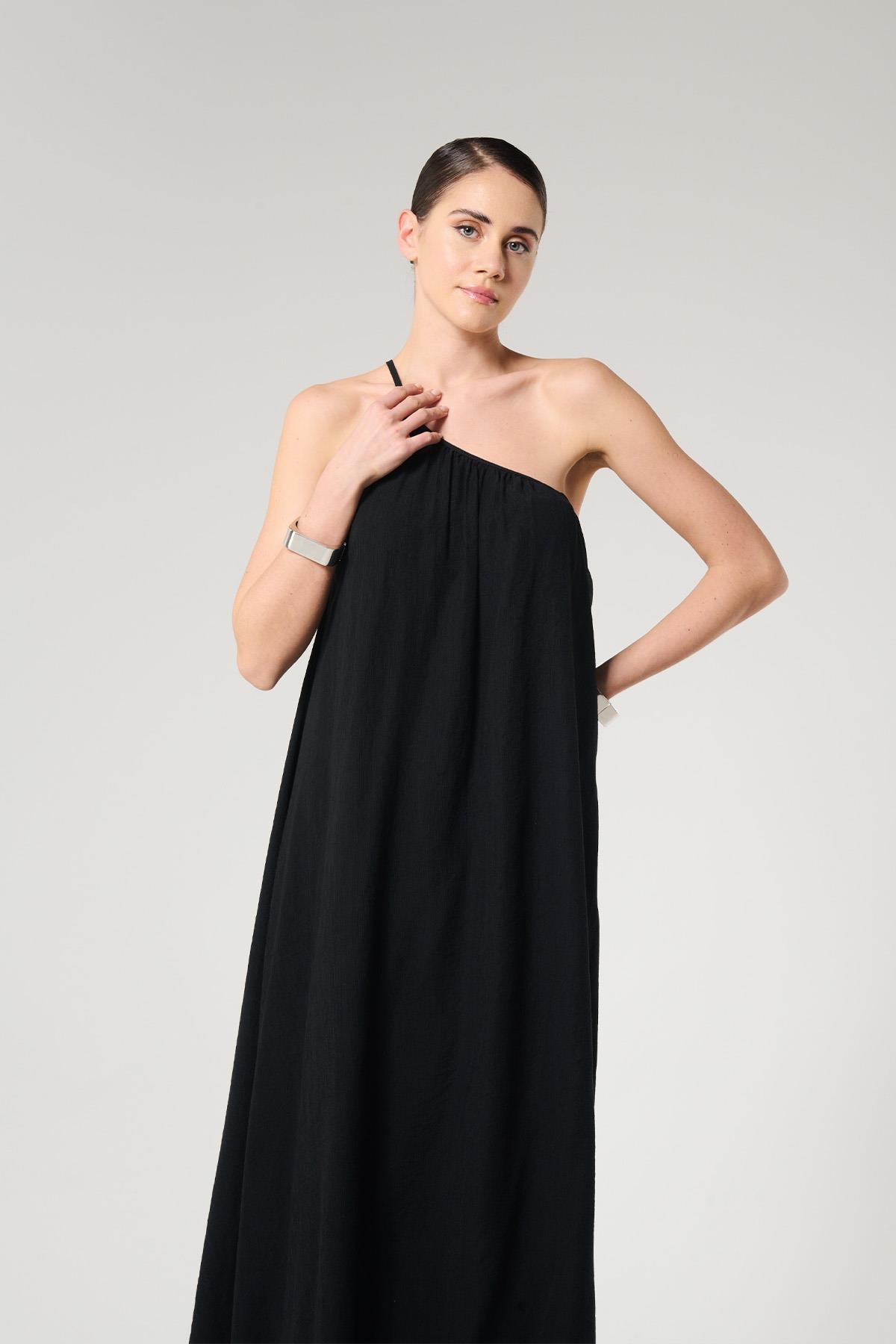 Siyah Renk Tek Omuz Elbise