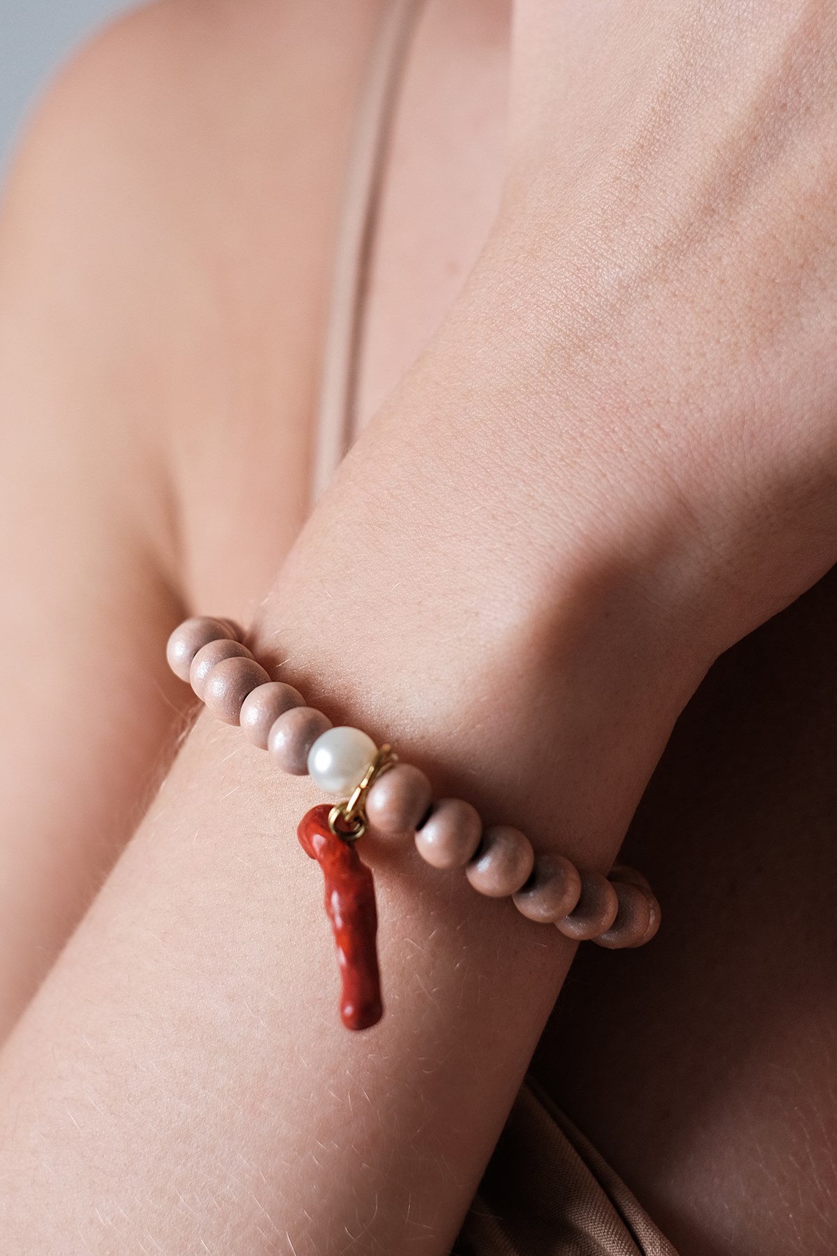 Somon Renk Tahta Boncuklu Bileklik